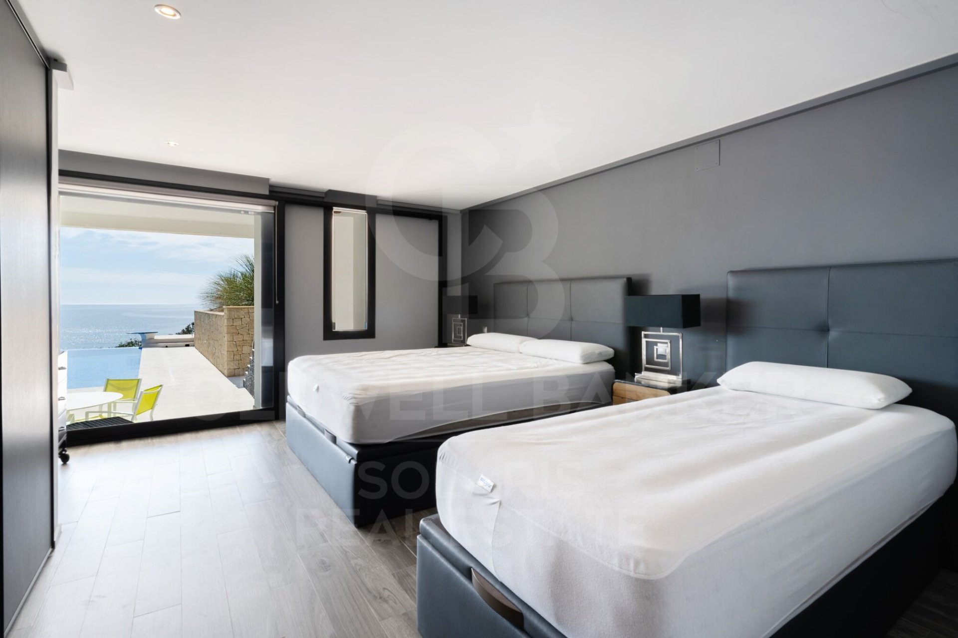 Villa in Javea, Alicante, Spain 5 bedrooms, 282 sq.m. No. 158848