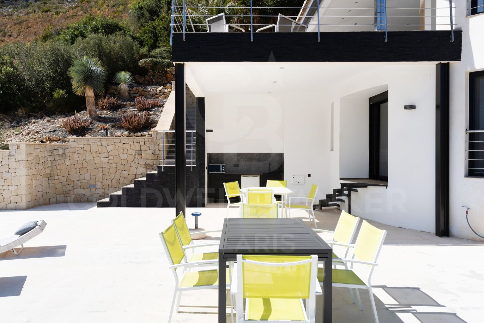 Villa in Javea, Alicante, Spain 5 bedrooms, 282 sq.m. No. 158848