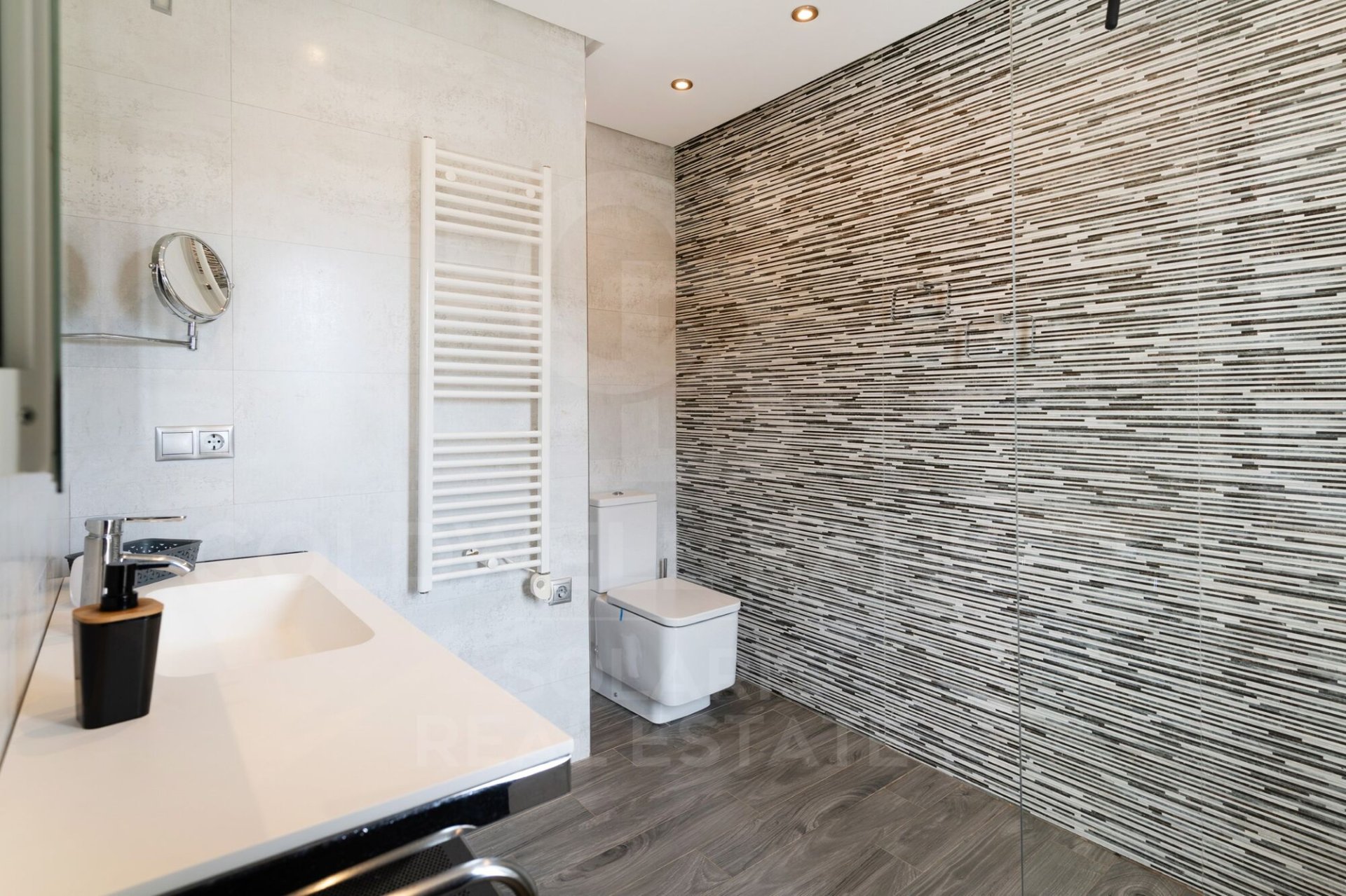 Villa in Javea, Alicante, Spain 5 bedrooms, 282 sq.m. No. 158848