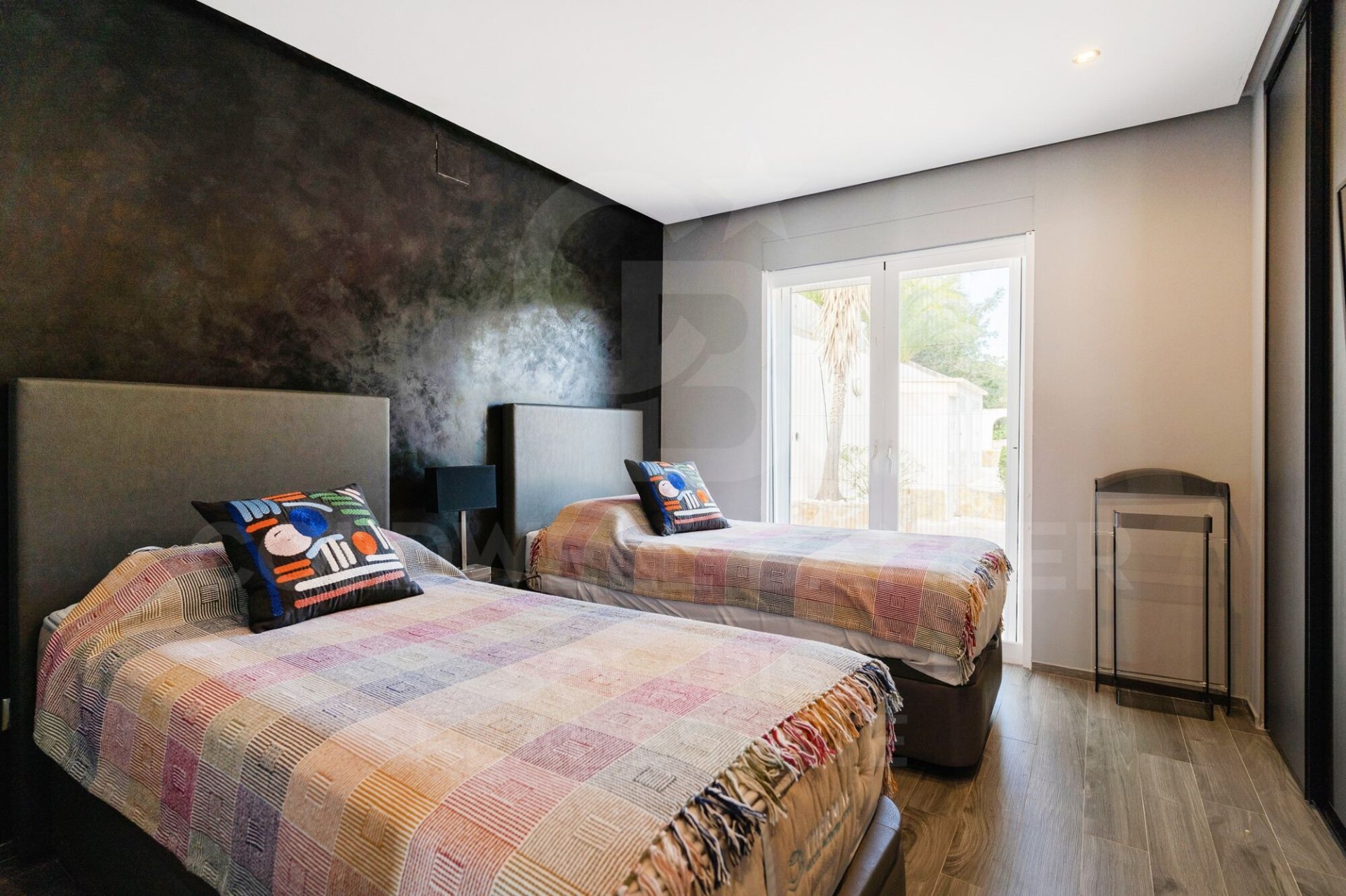 Villa in Javea, Alicante, Spain 5 bedrooms, 282 sq.m. No. 158848
