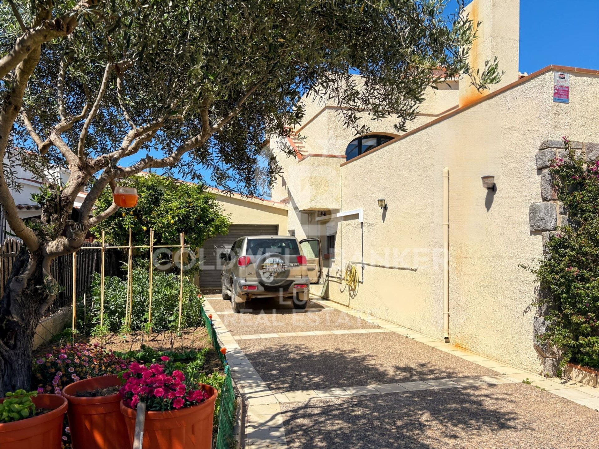 Villa i Empuriabrava, Girona, Spanien 4 sovrum, 372 kvm. Nr. 158844