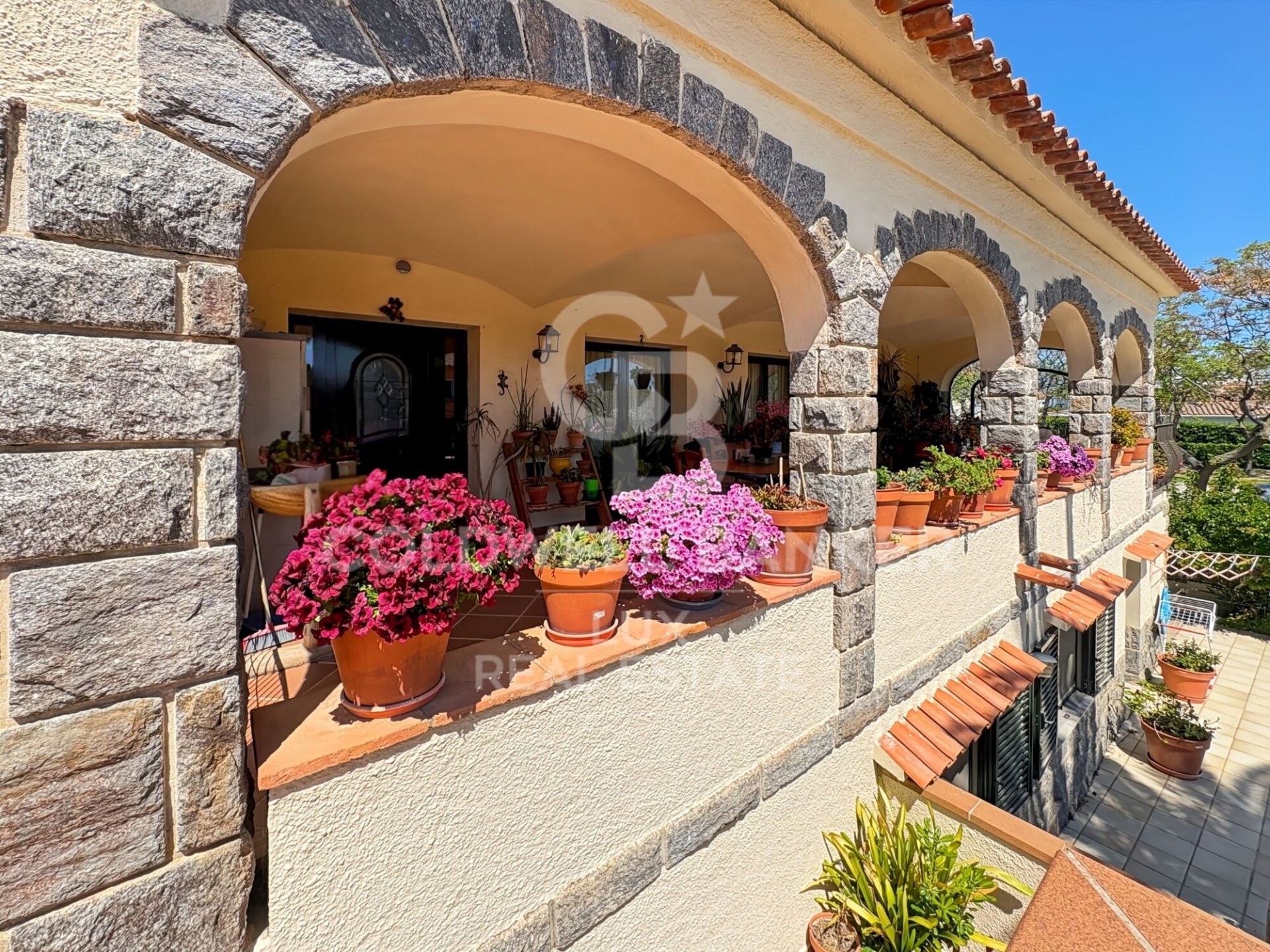 Villa i Empuriabrava, Girona, Spanien 4 sovrum, 372 kvm. Nr. 158844
