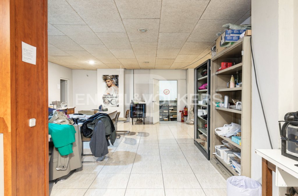 Propiedad comercial en Gràcia, Barcelona, España 392 m2 No. 154918