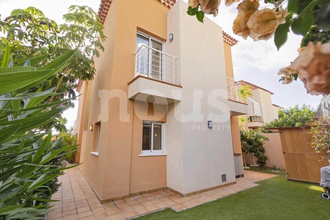 Villa i Tenerife, Spanien 4 sovrum, 329 kvm. Nr. 146969