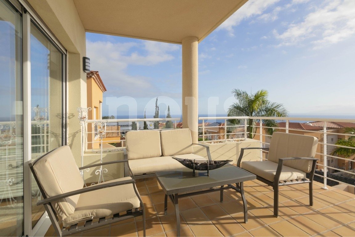 Villa i Tenerife, Spanien 4 sovrum, 329 kvm. Nr. 146969