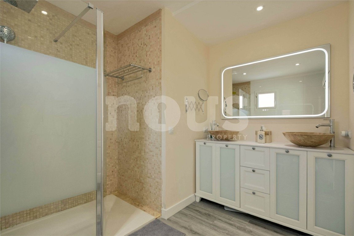 Villa i Tenerife, Spanien 4 sovrum, 329 kvm. Nr. 146969
