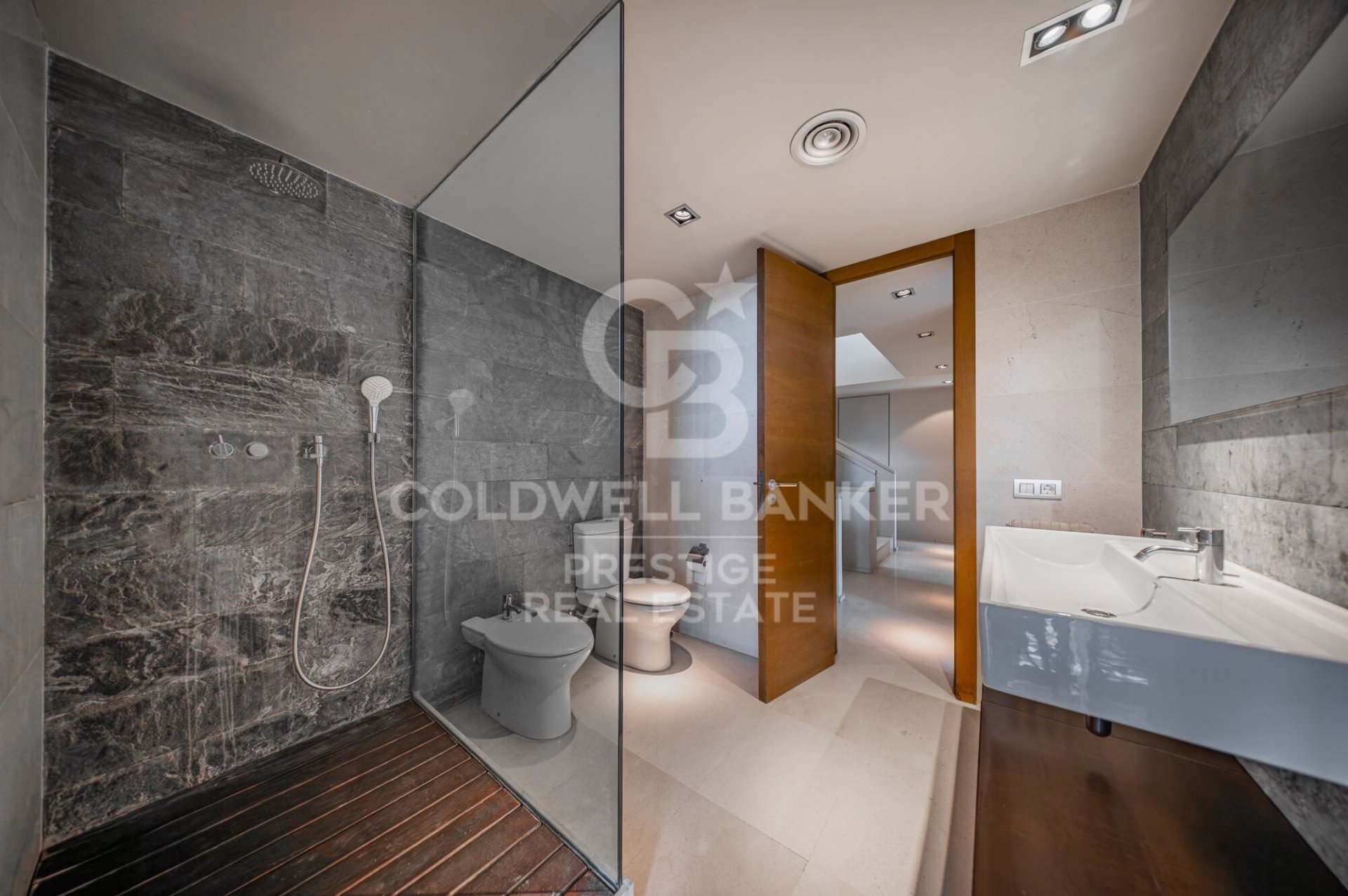 House in Gava, Barcelona, Spanien 6 Schlafzimmer, 800 m2 Nr. 160465