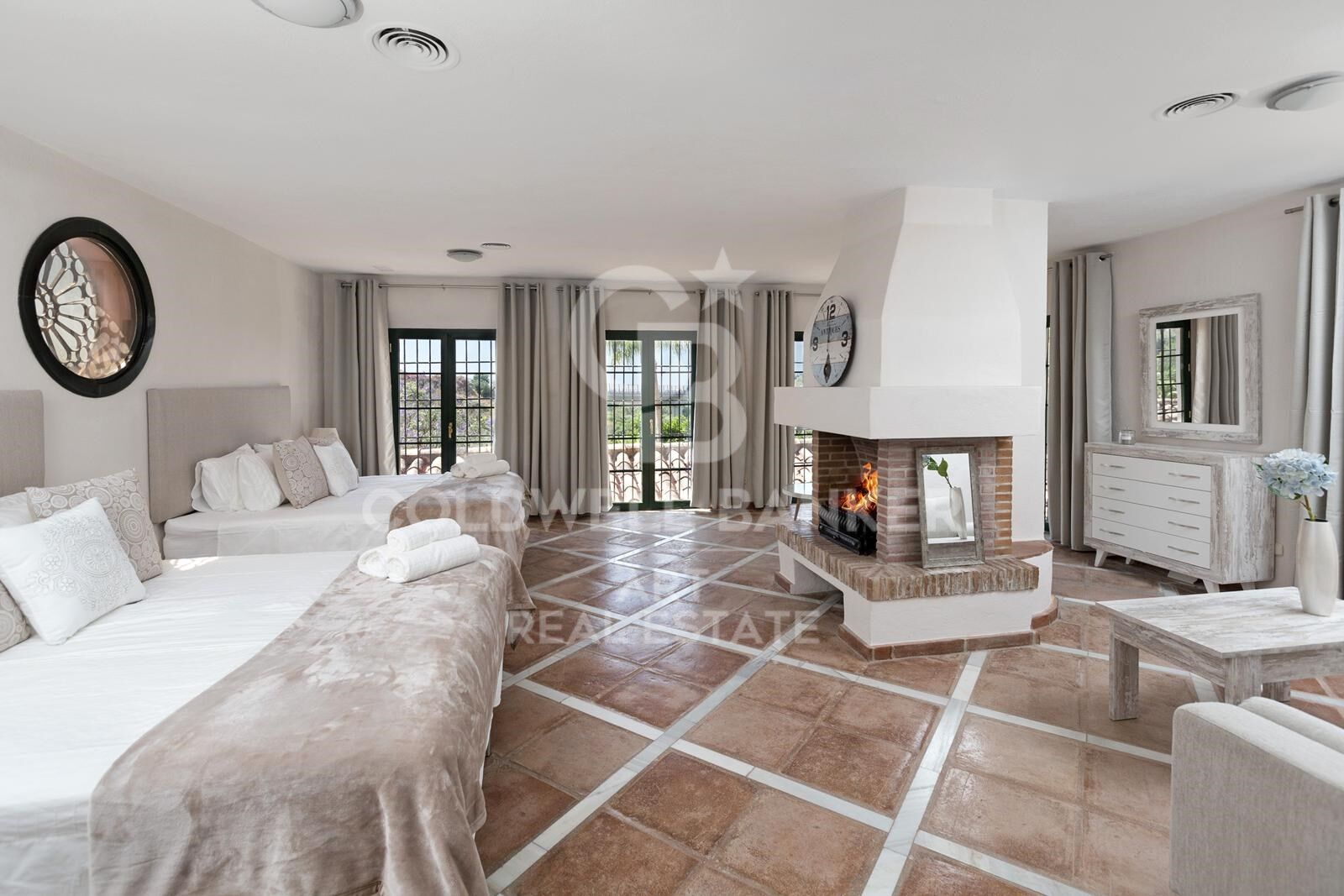 Villa in Benahavis, Malaga, Spain 12 bedrooms, 1058 sq.m. No. 160467