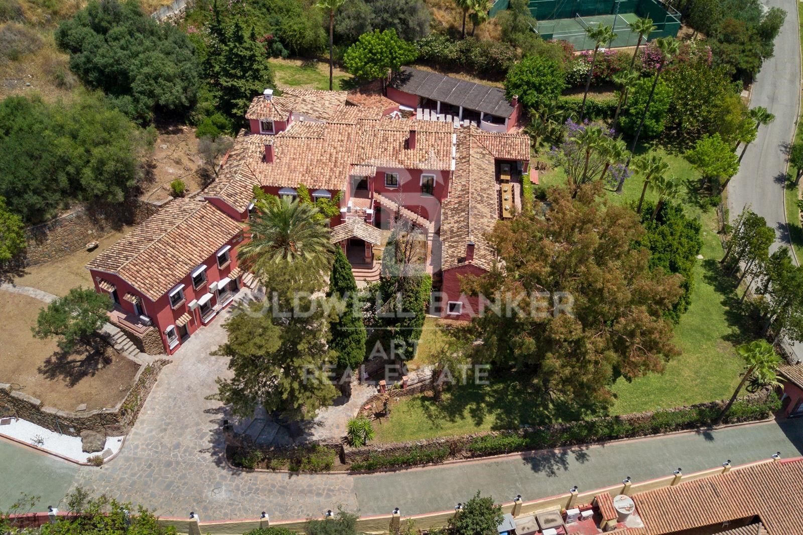 Villa in Benahavis, Malaga, Spain 12 bedrooms, 1058 sq.m. No. 160467