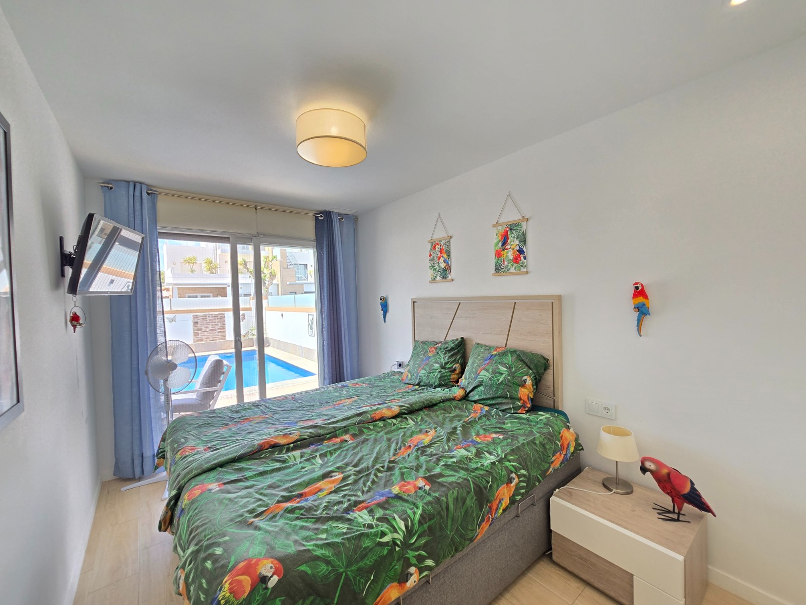 Villa i Alicante, Spanien 3 sovrum, 111 kvm. Nr. 168161