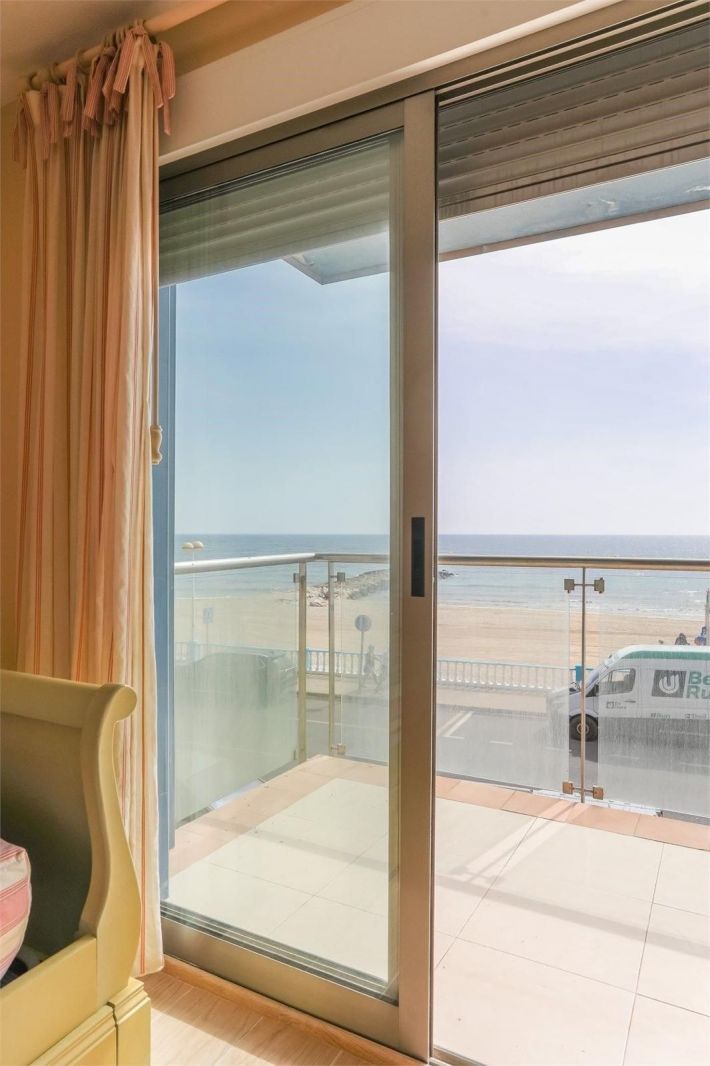 Apartment à Torrevieja, Alicante, Espagne 175 m2 No. 181654