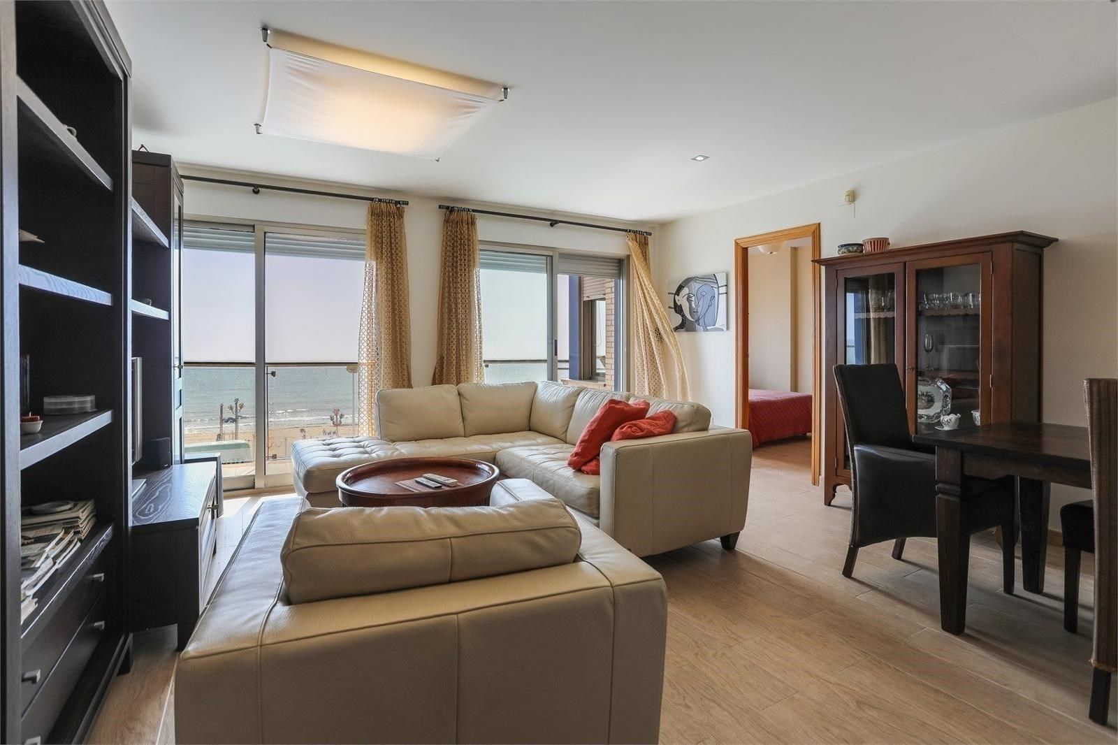 Apartment à Torrevieja, Alicante, Espagne 175 m2 No. 181654