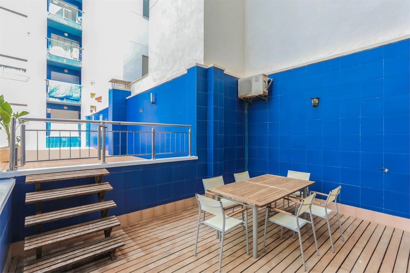 Apartment à Torrevieja, Alicante, Espagne 175 m2 No. 181654