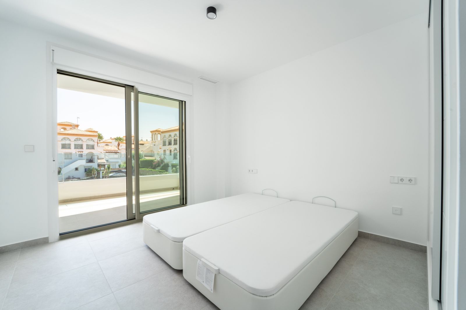 Dzīvoklis La Zenia, Alicante, Spānijā 73 m2 Nr. 181649