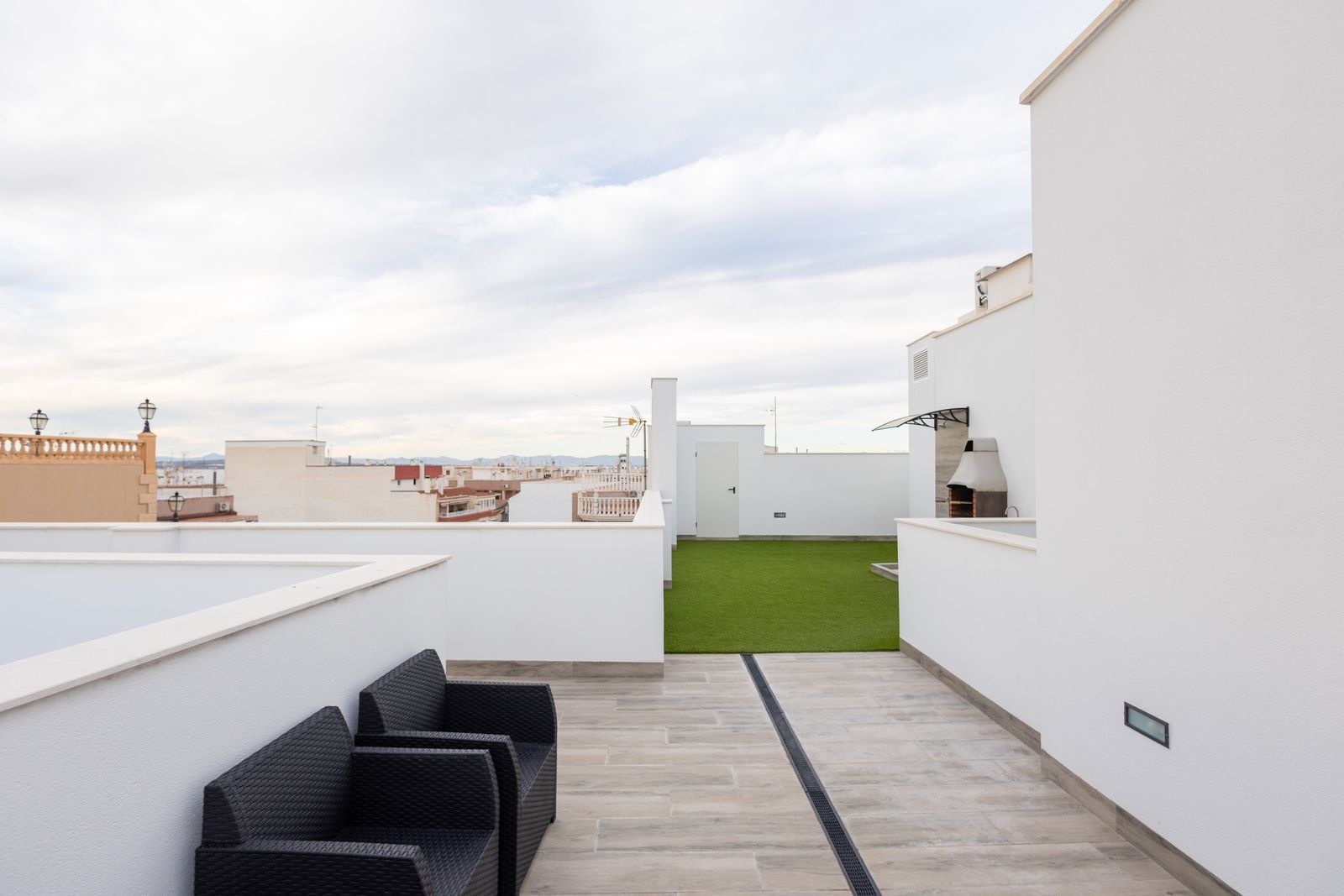 Huoneisto Torrevieja, Alicante, Espanja 80 m2 No. 181652