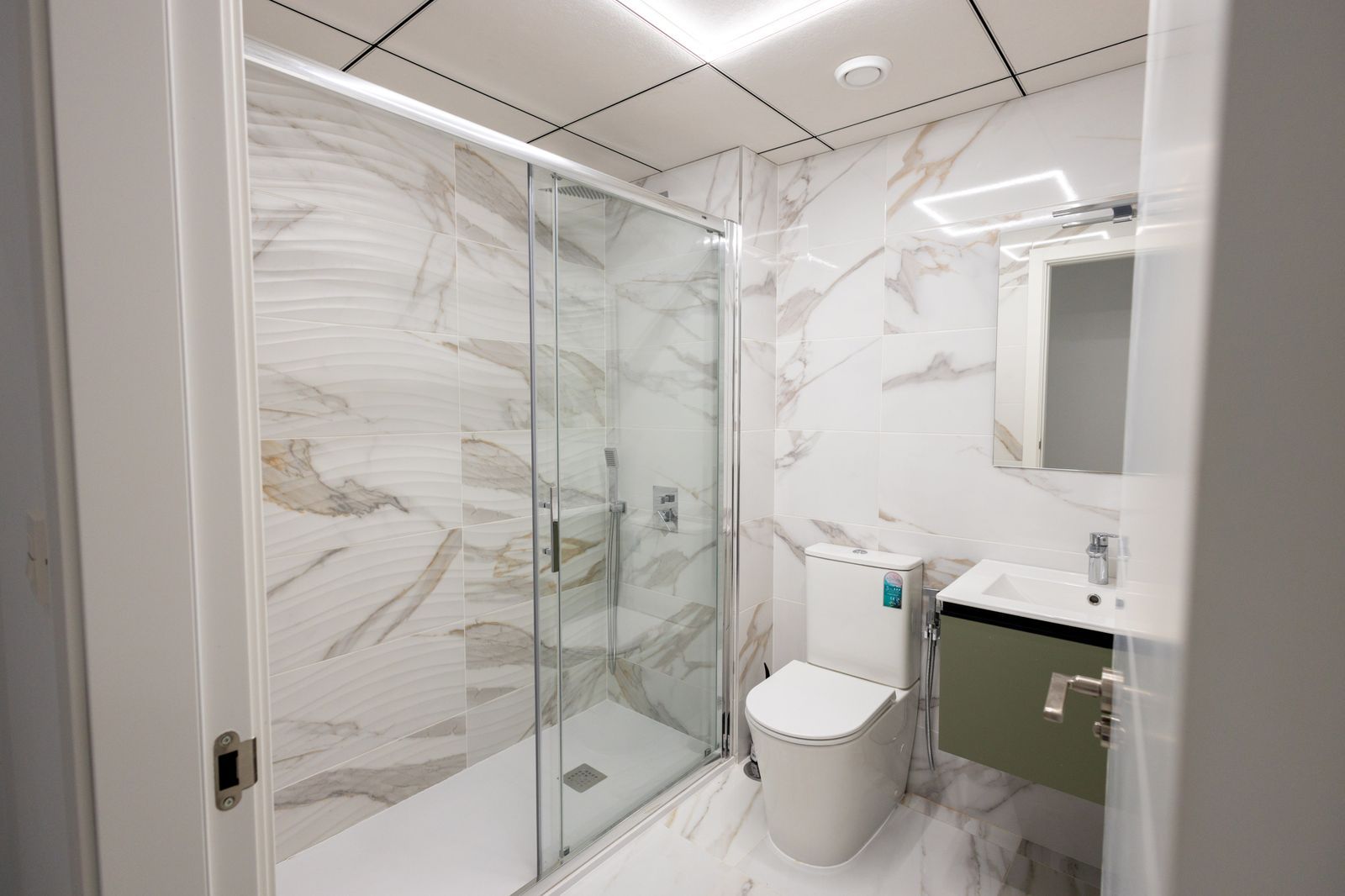 Huoneisto Torrevieja, Alicante, Espanja 80 m2 No. 181652