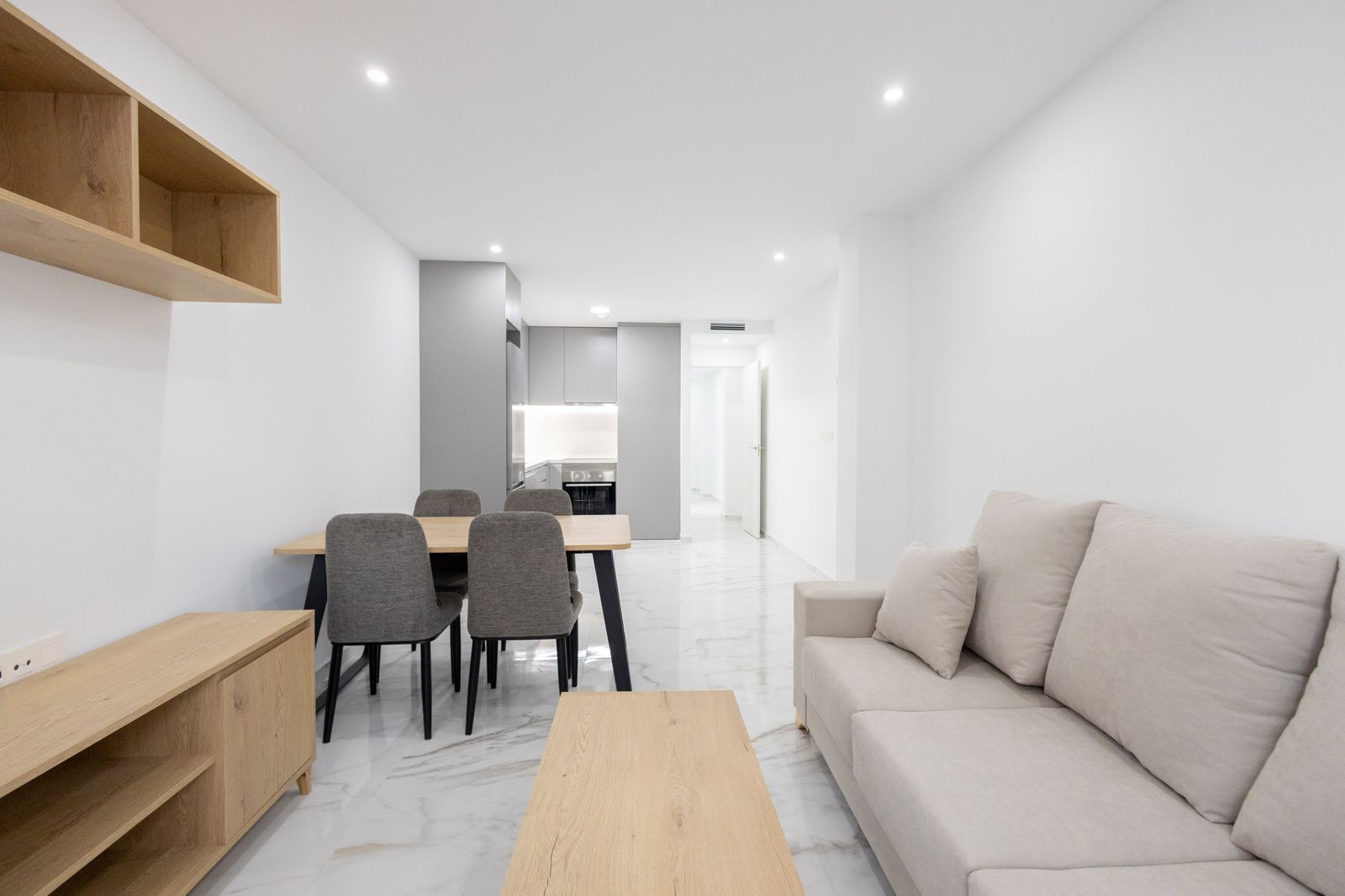 Huoneisto Torrevieja, Alicante, Espanja 80 m2 No. 181652