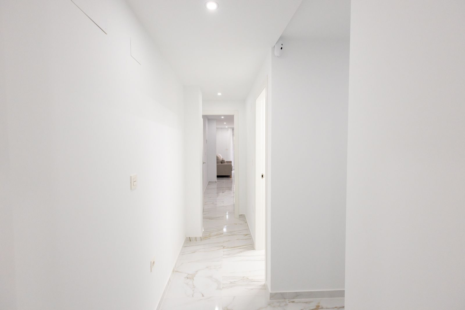 Huoneisto Torrevieja, Alicante, Espanja 80 m2 No. 181652