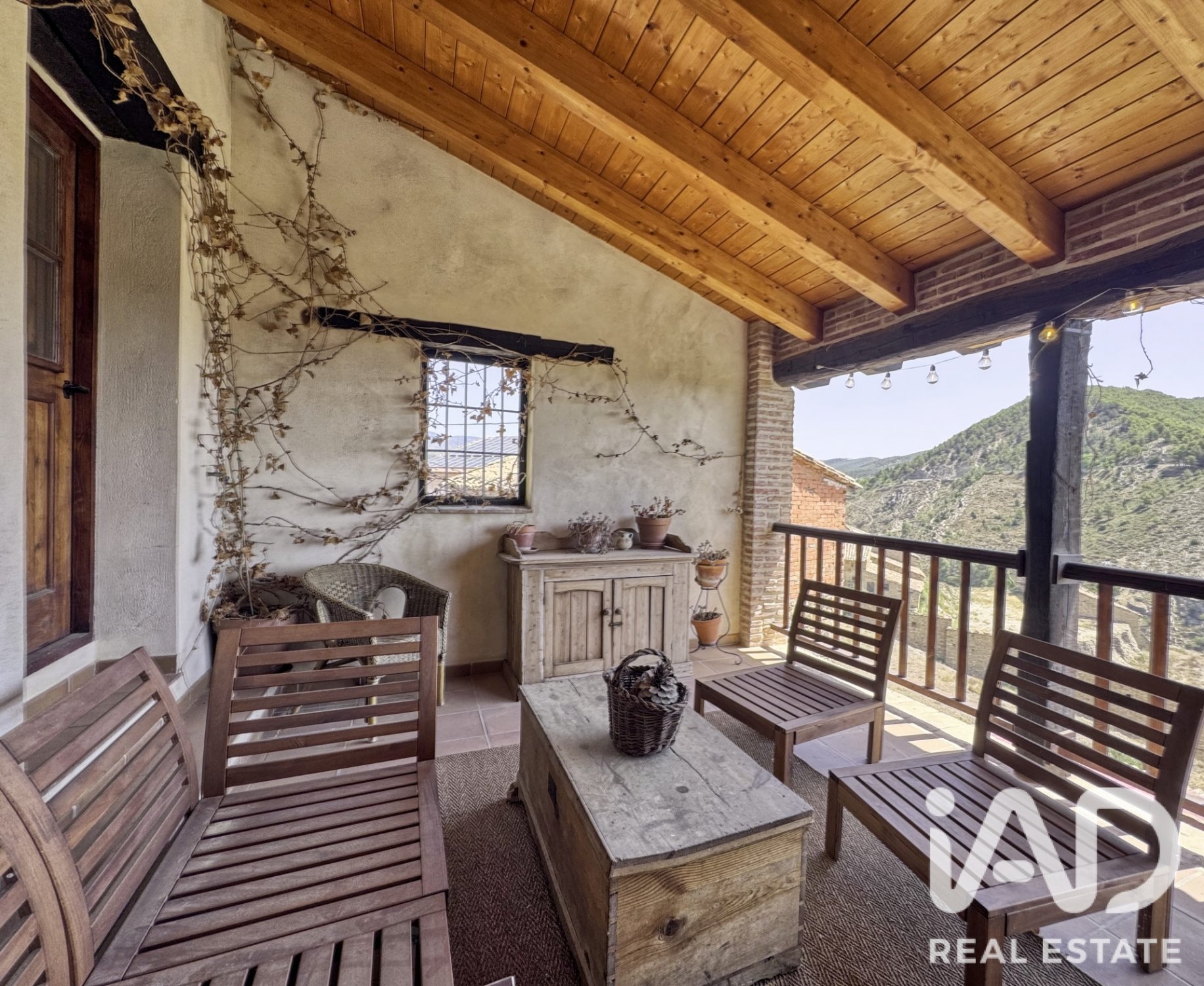 Сasa en Rubielos De Mora, Teruel, España 9 dormitorios, 339 m2 No. 188143