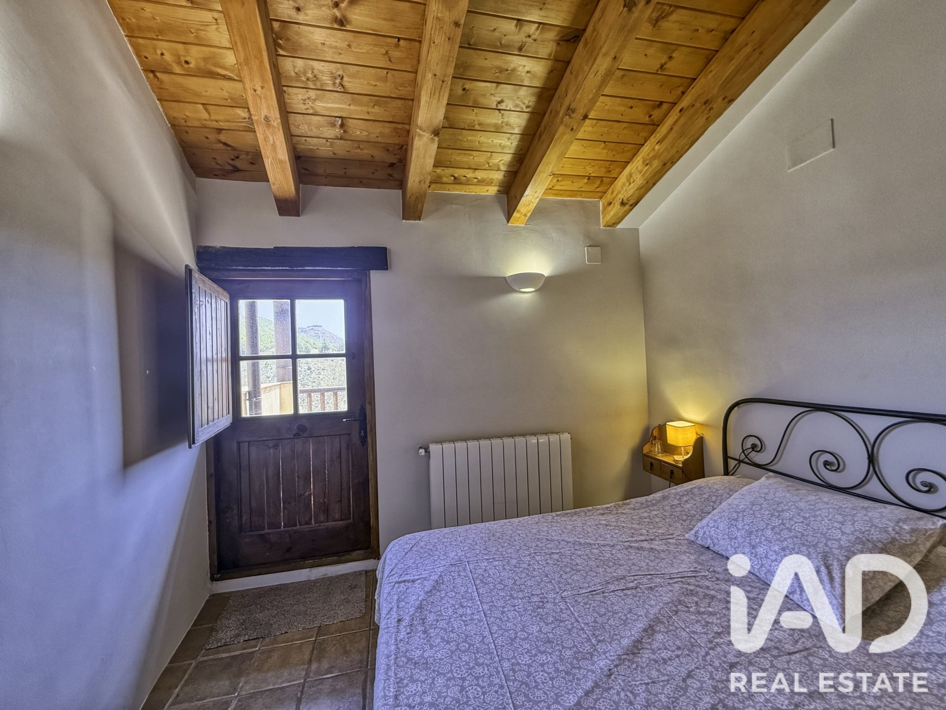 Сasa en Rubielos De Mora, Teruel, España 9 dormitorios, 339 m2 No. 188143