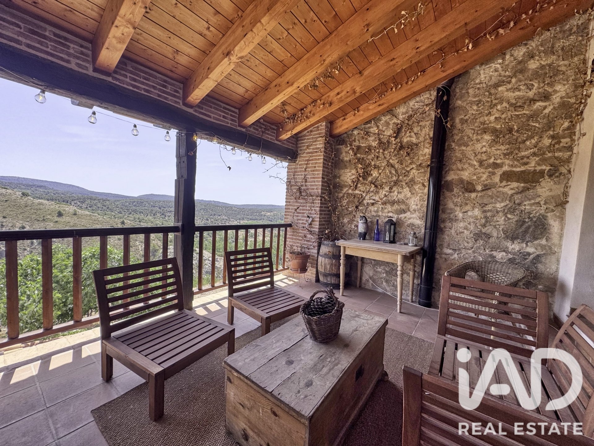 Сasa en Rubielos De Mora, Teruel, España 9 dormitorios, 339 m2 No. 188143