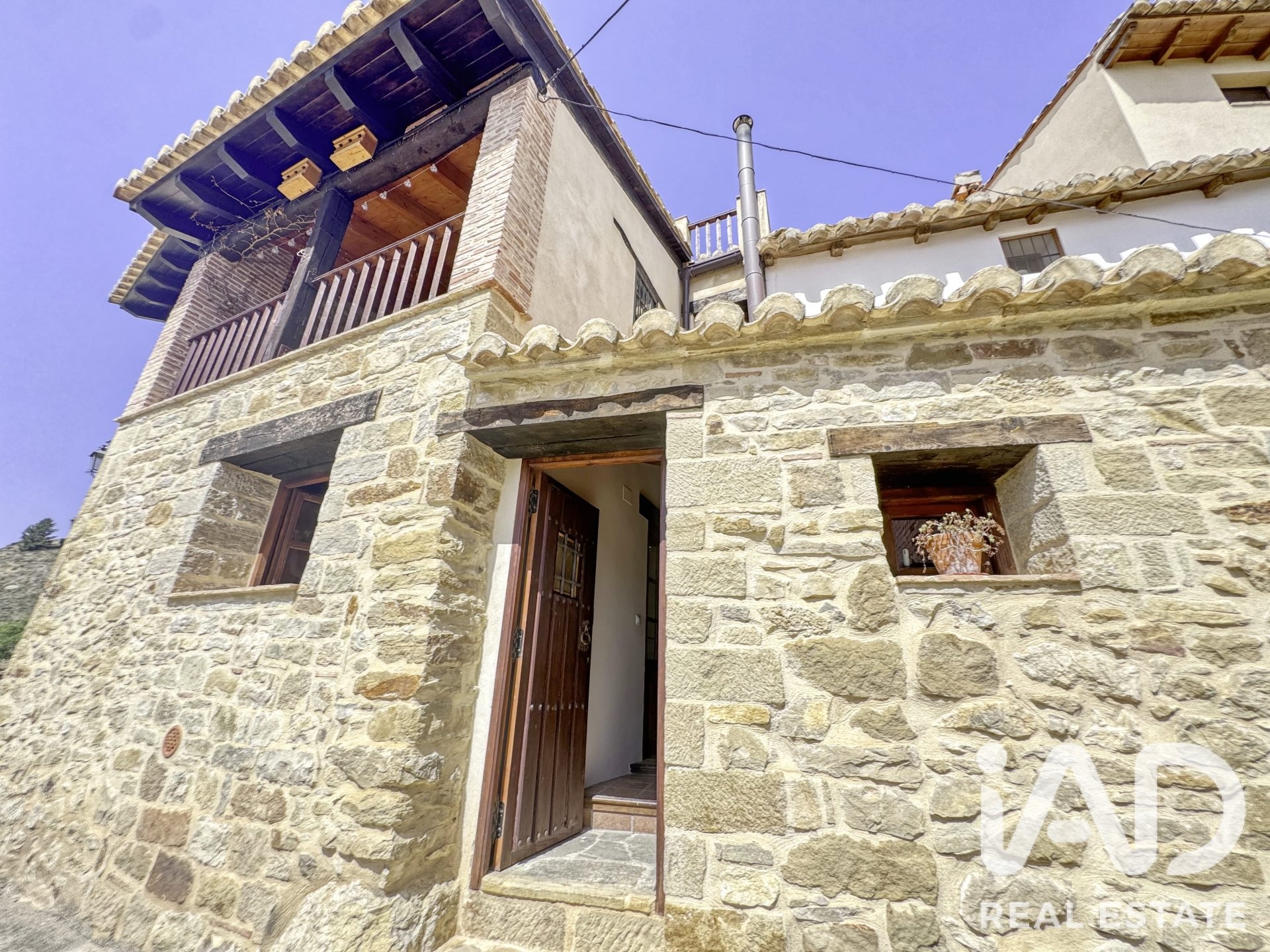 Сasa en Rubielos De Mora, Teruel, España 9 dormitorios, 339 m2 No. 188143