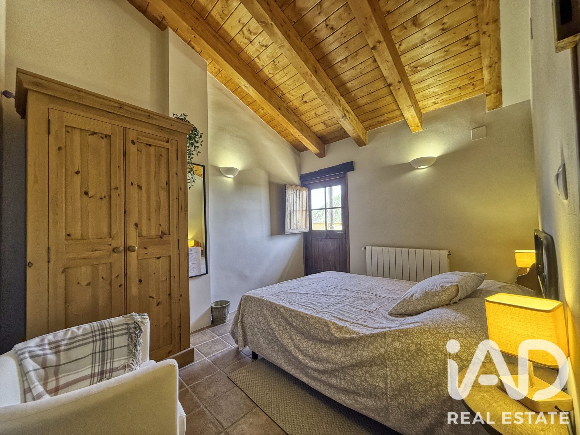 Сasa en Rubielos De Mora, Teruel, España 9 dormitorios, 339 m2 No. 188143