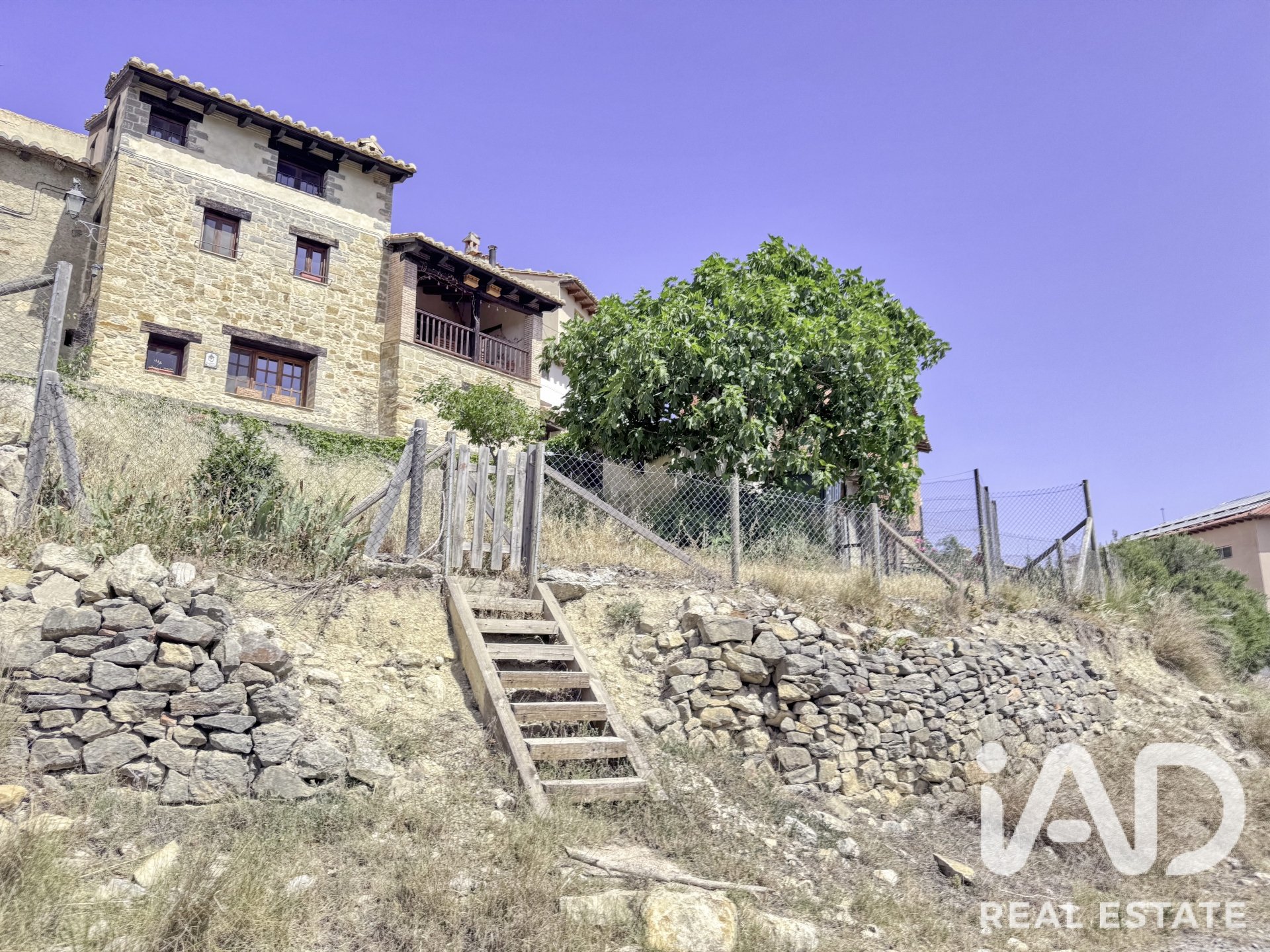 Сasa en Rubielos De Mora, Teruel, España 9 dormitorios, 339 m2 No. 188143