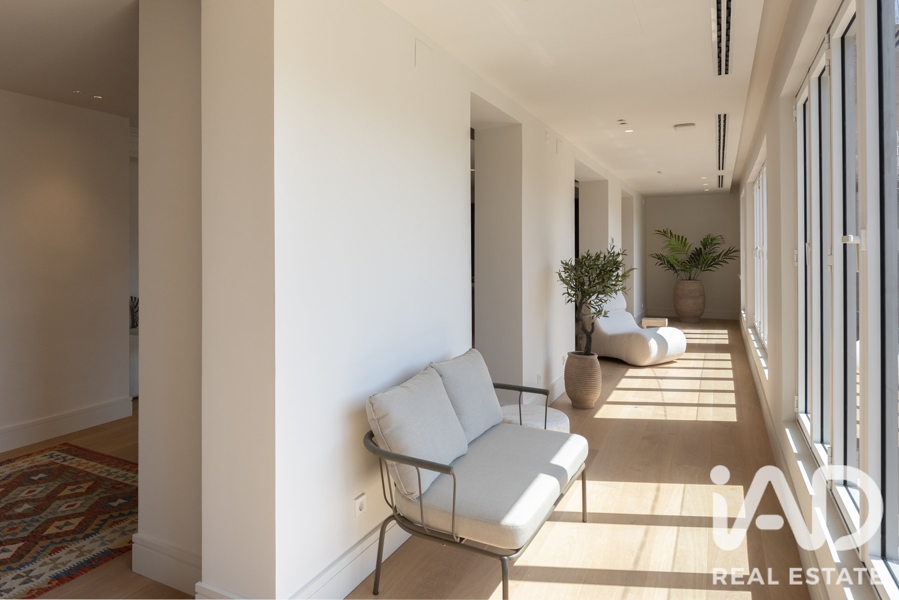 Apartamento en Barcelona, España 3 dormitorios, 279 m2 No. 188146