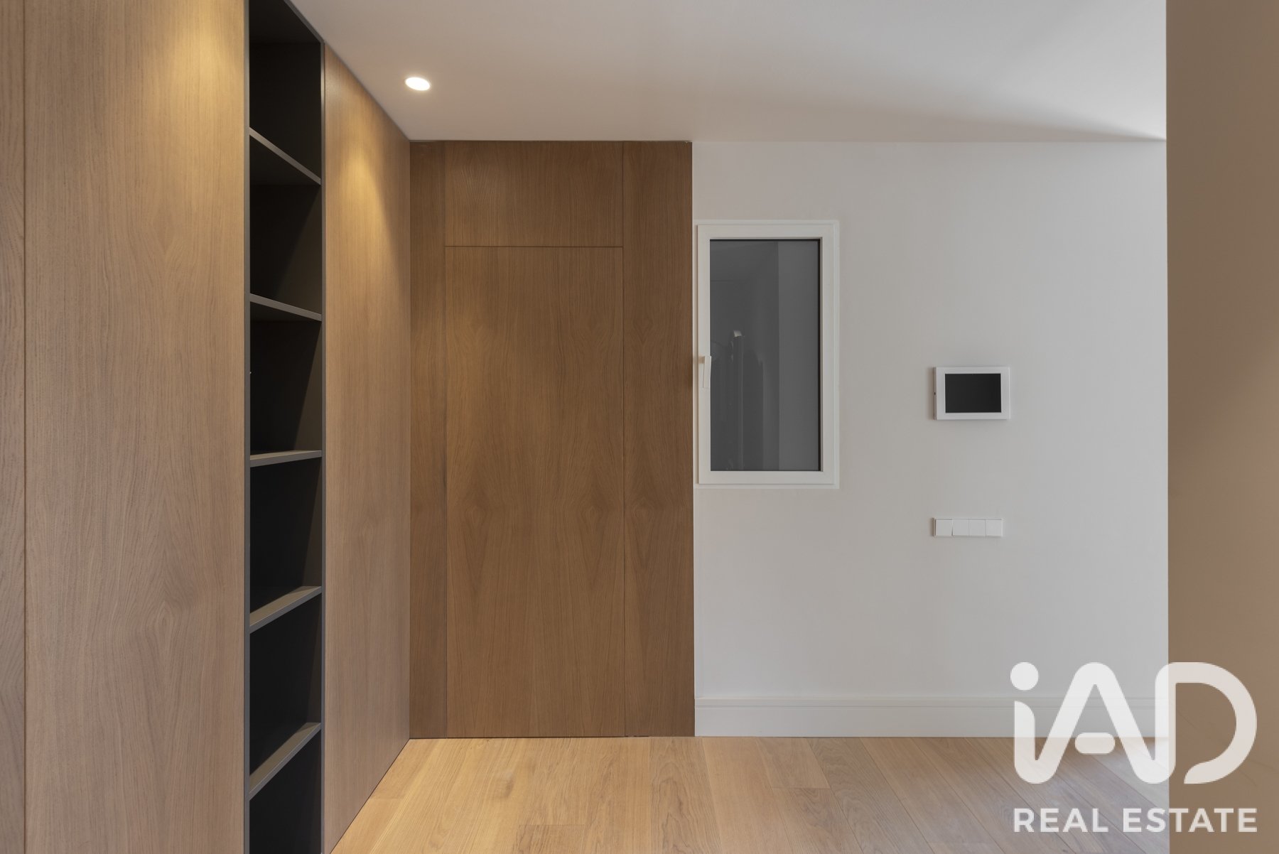 Apartamento en Barcelona, España 3 dormitorios, 279 m2 No. 188146