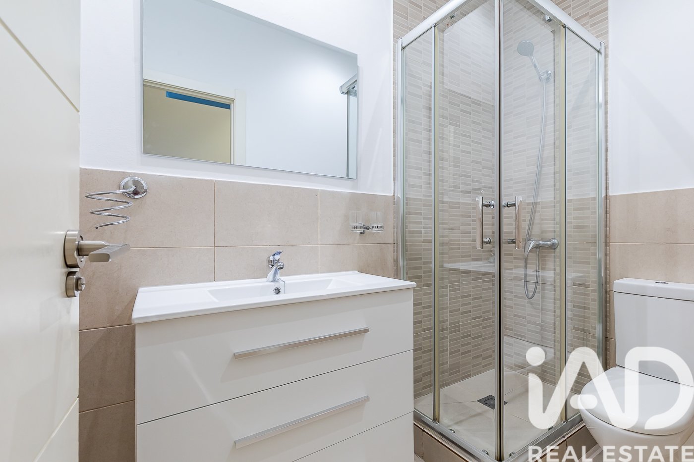 Appartamento a Madrid, Spagna 2 camere da letto, 91 mq. N° 188080