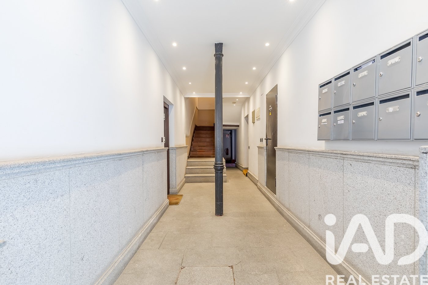 Appartamento a Madrid, Spagna 2 camere da letto, 91 mq. N° 188080