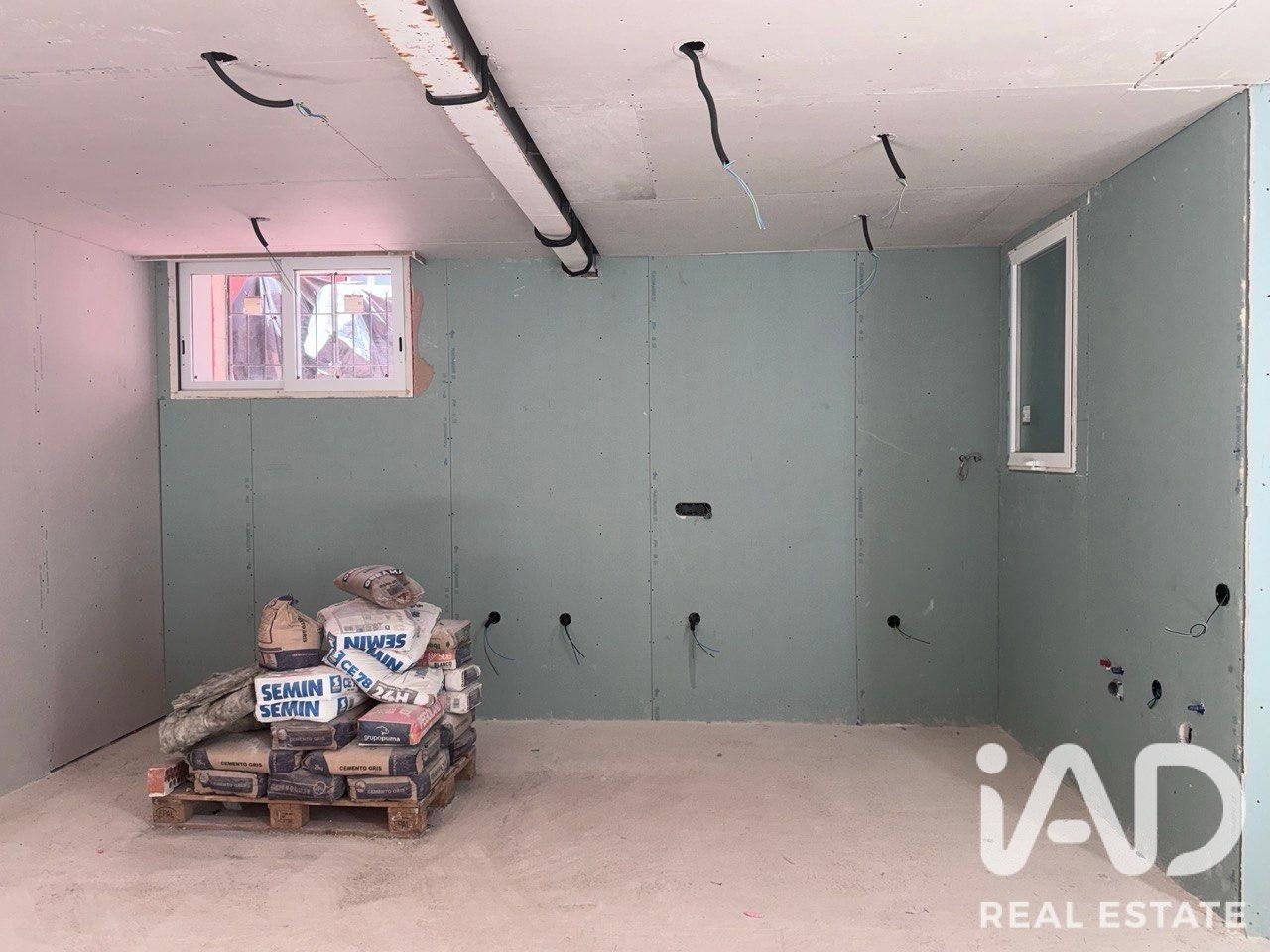 Duplex in Madrid, Spain 3 bedrooms, 130 sq.m. No. 187654