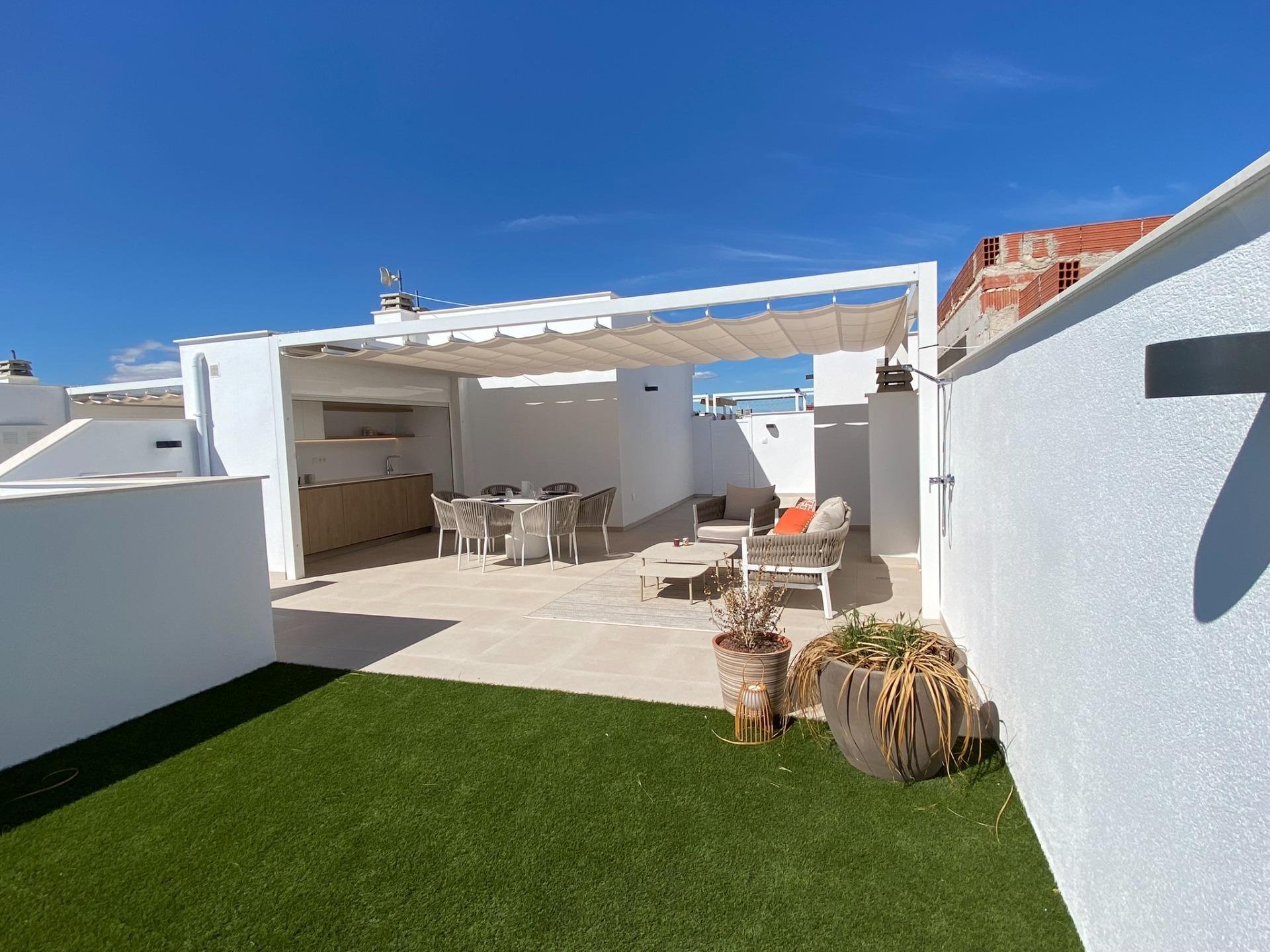 Bungalowi Pilar de la Horadada, Alicante, Espanja 3 makuuhuonetta, 84 m2 No. 192925