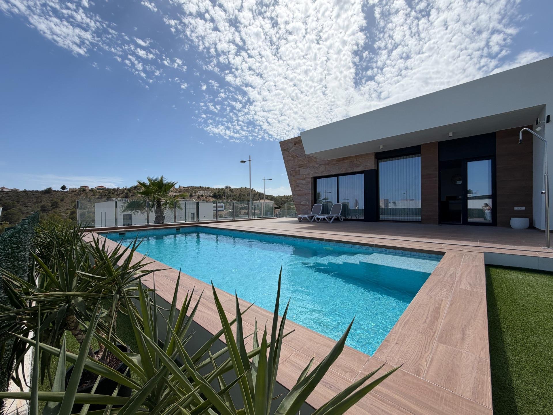 Hus i Finestrat, Alicante, Spanien 324 kvm. Nr. 177873