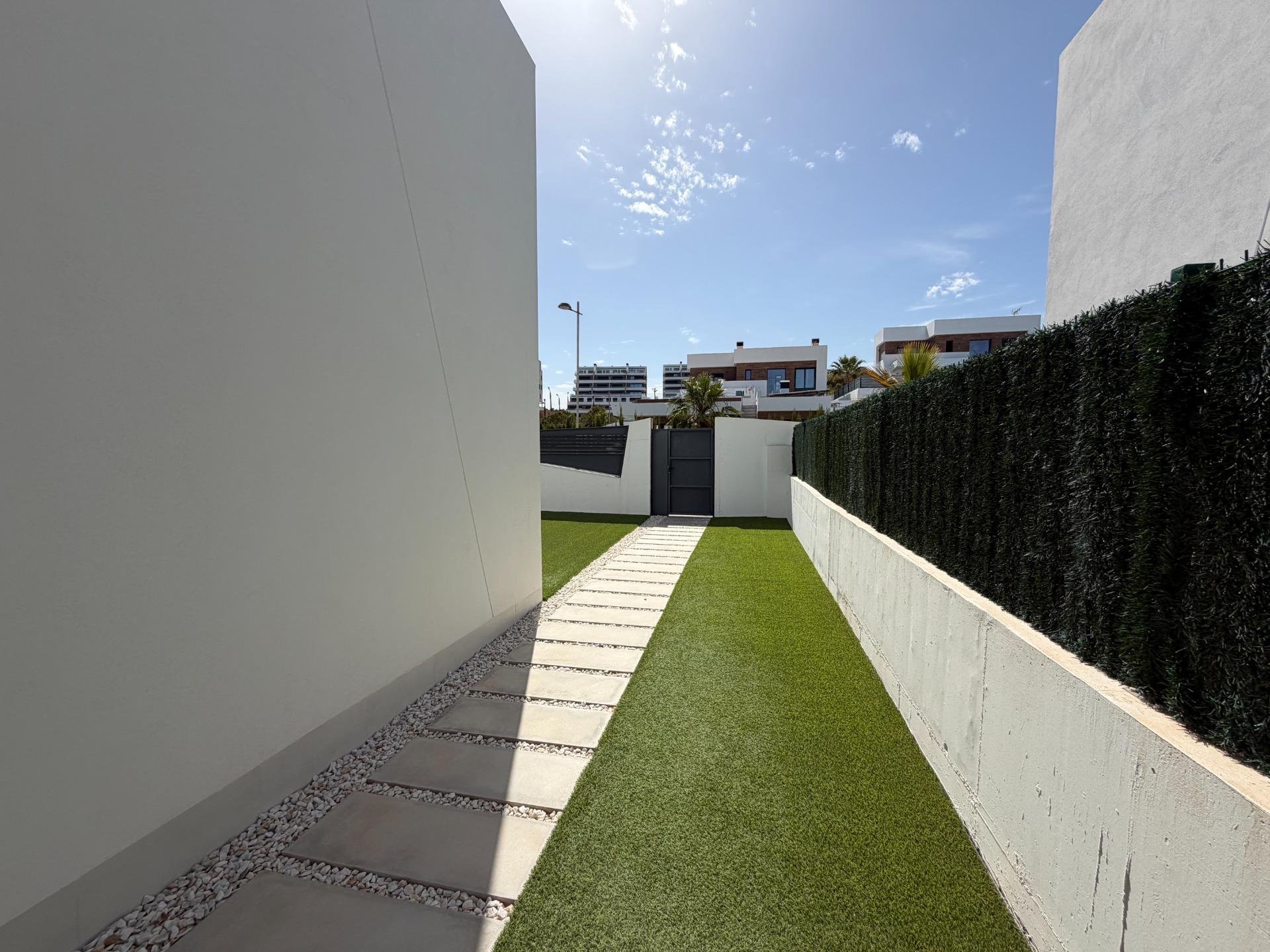 Hus i Finestrat, Alicante, Spanien 324 kvm. Nr. 177873