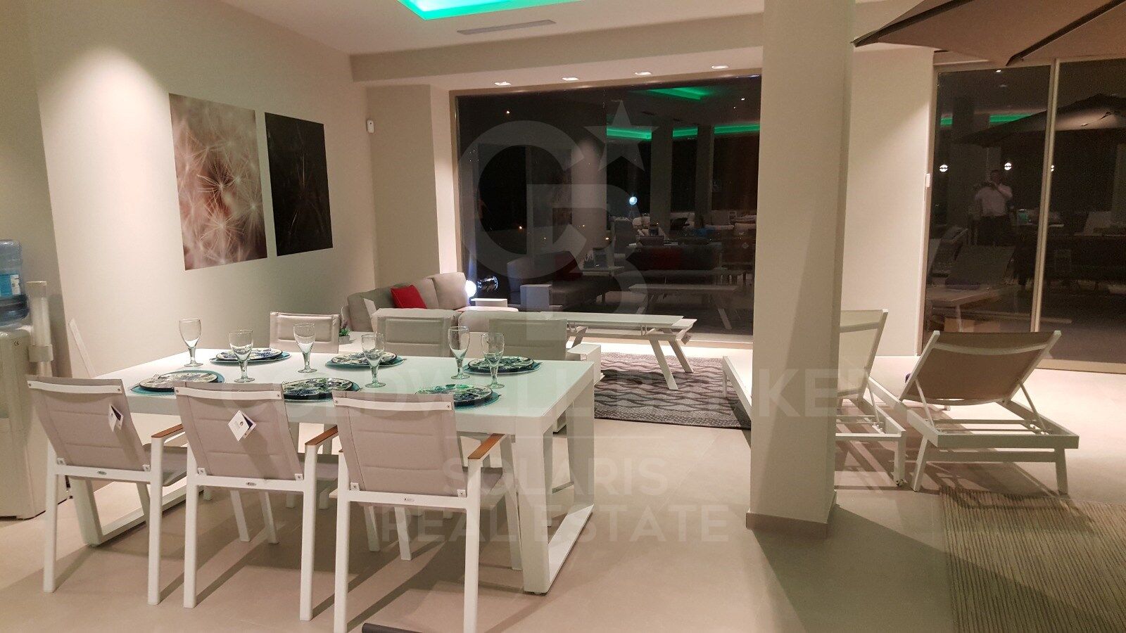 Коммерческая недвижимость в Хавеа, Аликанте, Испания 250м2 №157384