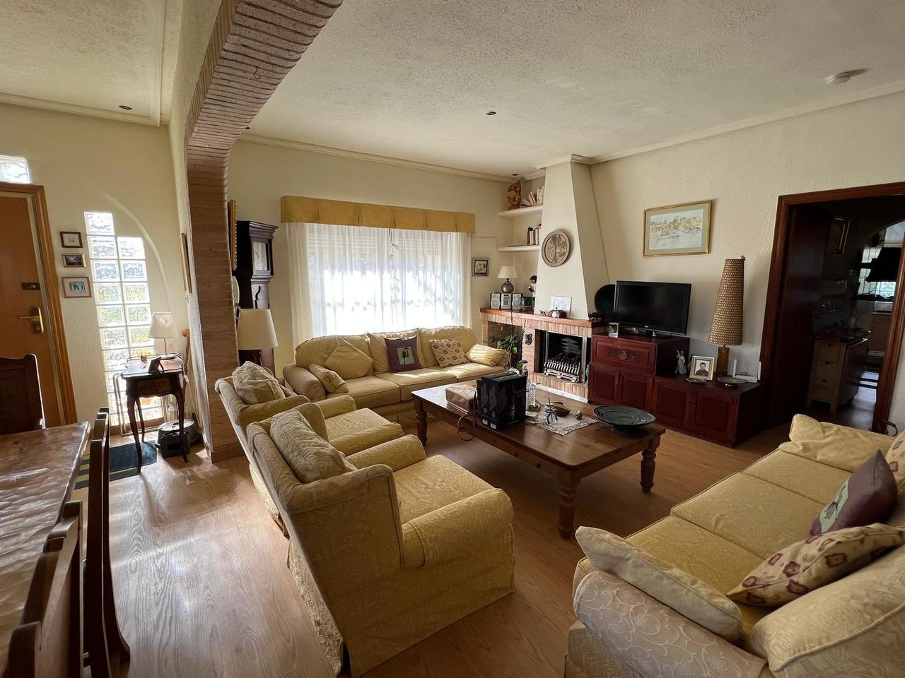 Villa in Cabo Roig, Alicante, Spain 3 bedrooms, 140 sq.m. No. 155936