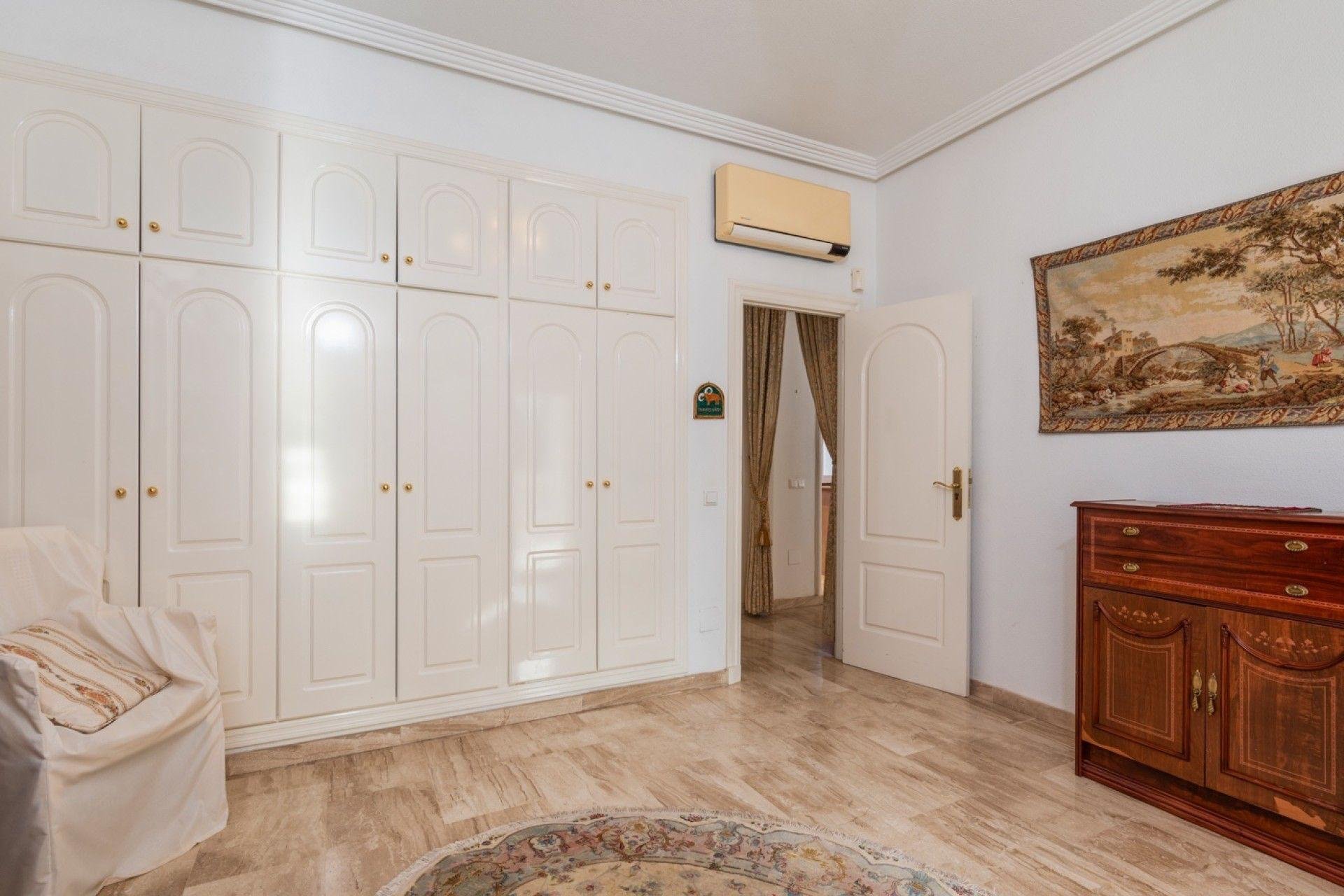 Villa Rojales, Alicante, Spānijā 5 istabas, 344 m2 Nr. 155901