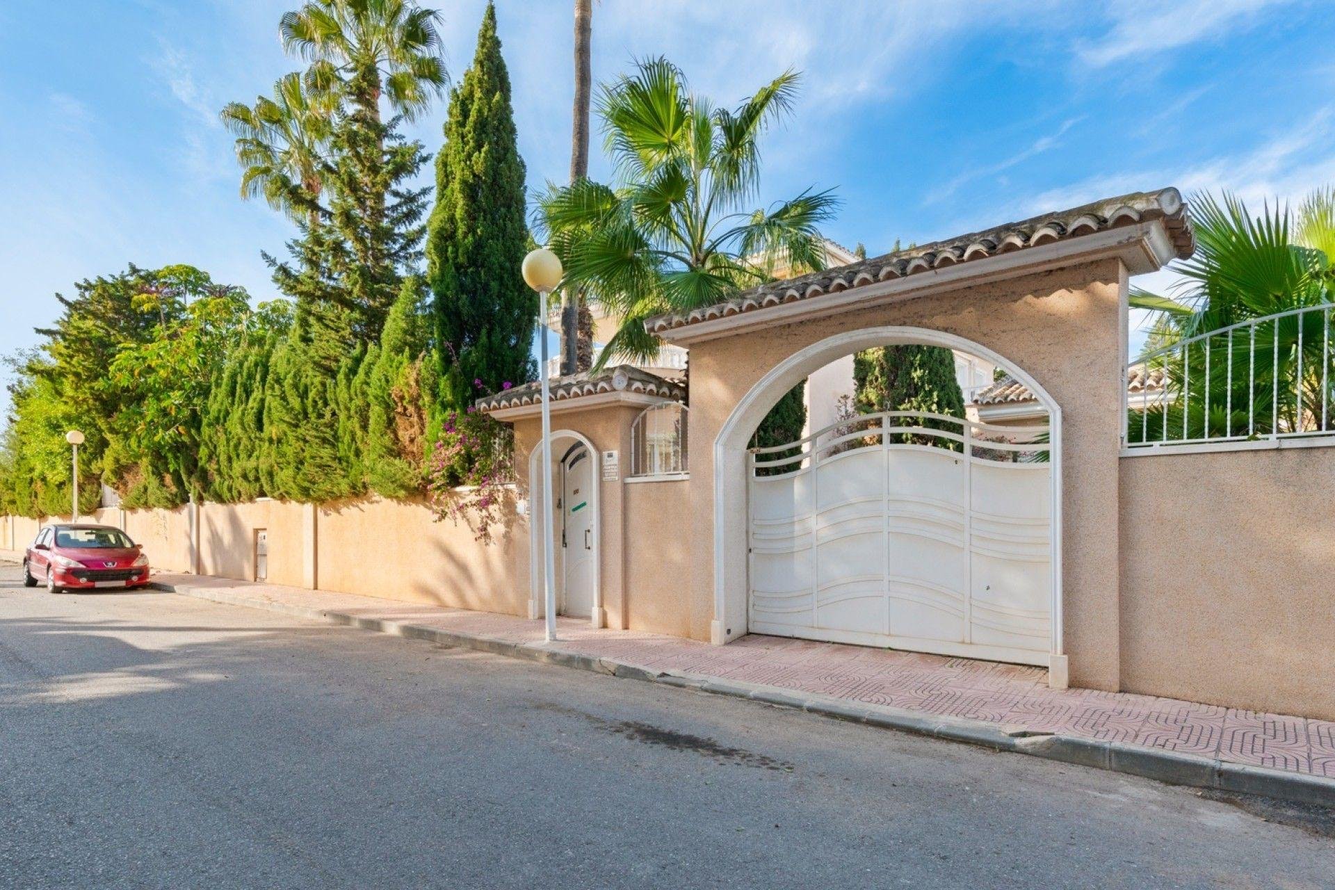 Villa Rojales, Alicante, Spānijā 5 istabas, 344 m2 Nr. 155901