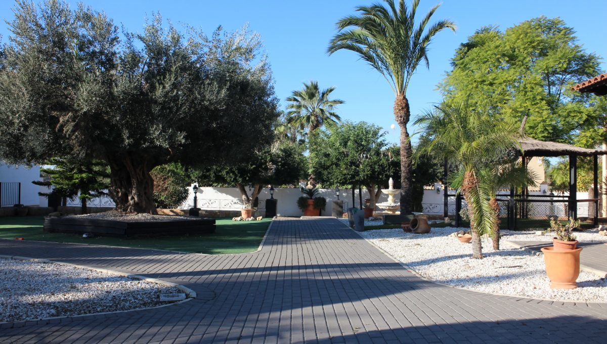 Villa in Catral, Alicante, Spanien 7 Schlafzimmer, 750 m2 Nr. 80975