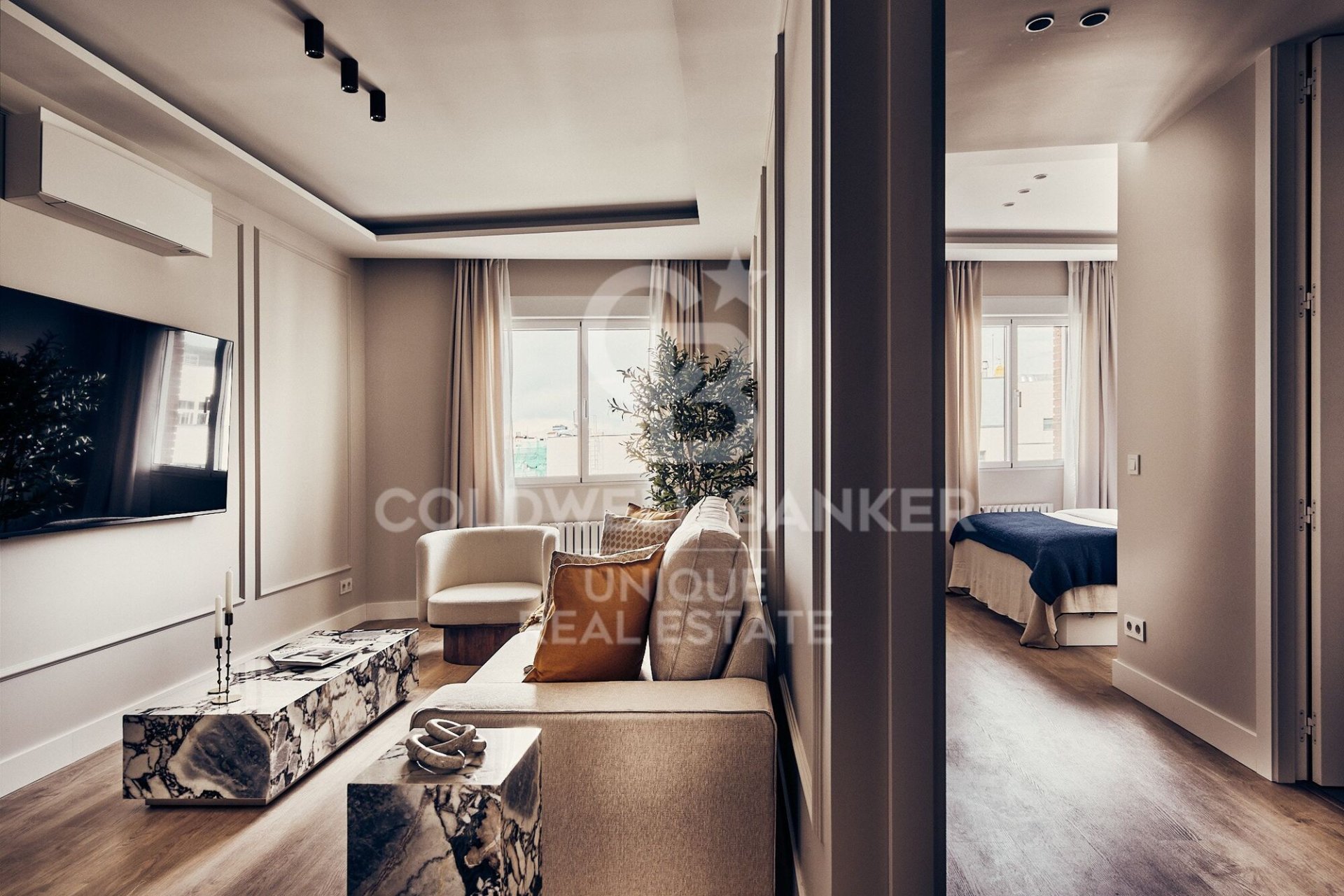 Apartment à Madrid, Espagne 2 chambres, 90 m2 No. 178504
