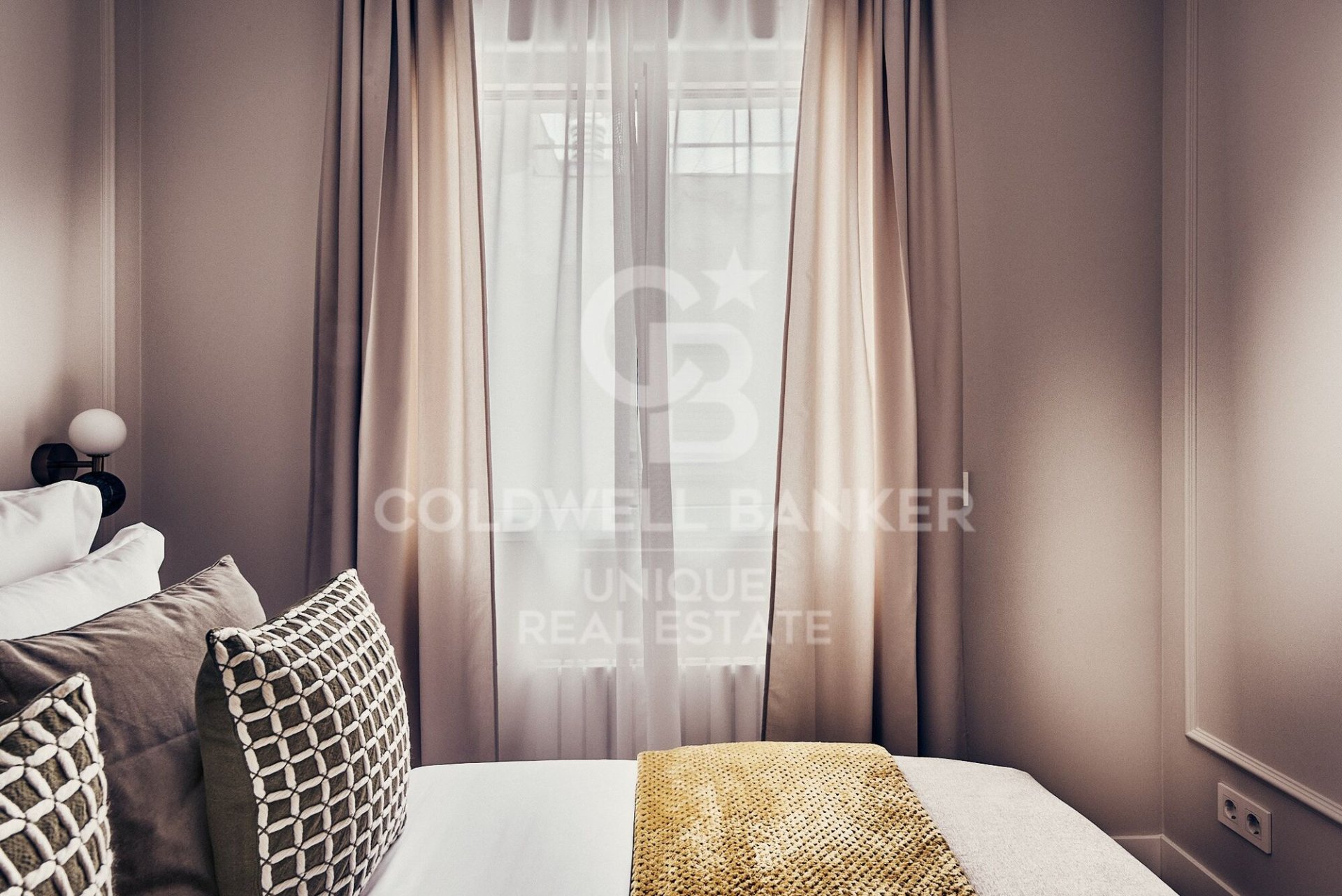 Apartment à Madrid, Espagne 2 chambres, 90 m2 No. 178504