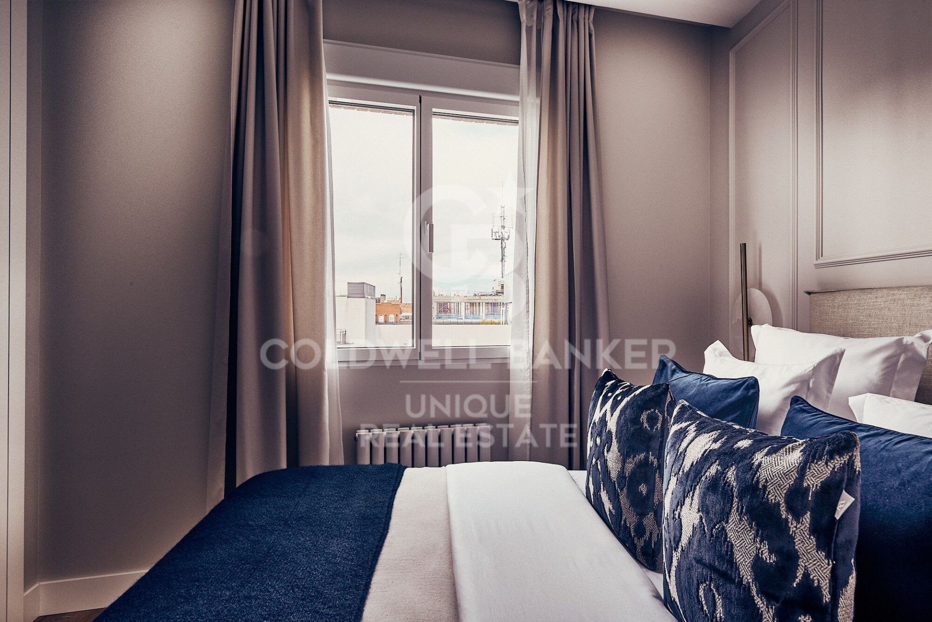Apartment à Madrid, Espagne 2 chambres, 90 m2 No. 178504