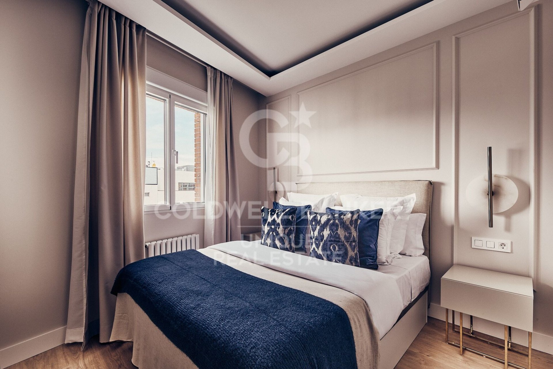 Apartment à Madrid, Espagne 2 chambres, 90 m2 No. 178504