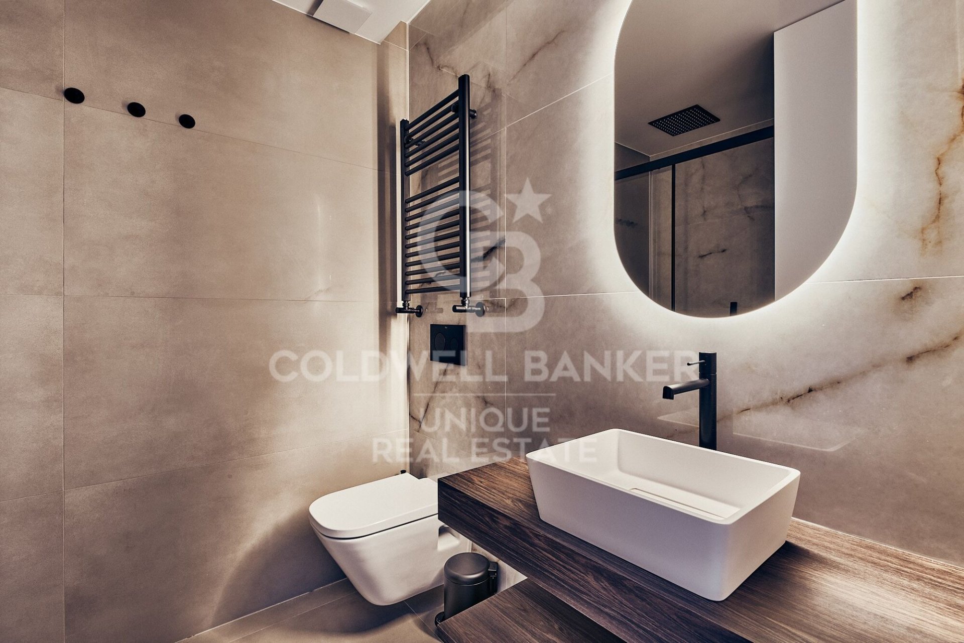 Apartment à Madrid, Espagne 2 chambres, 90 m2 No. 178504