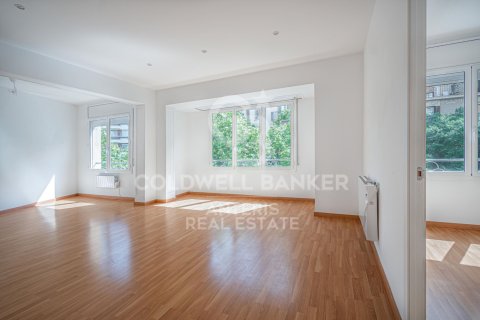 Appartamento a Barcelona, Spagna 4 camere da letto, 127 mq. N° 178502