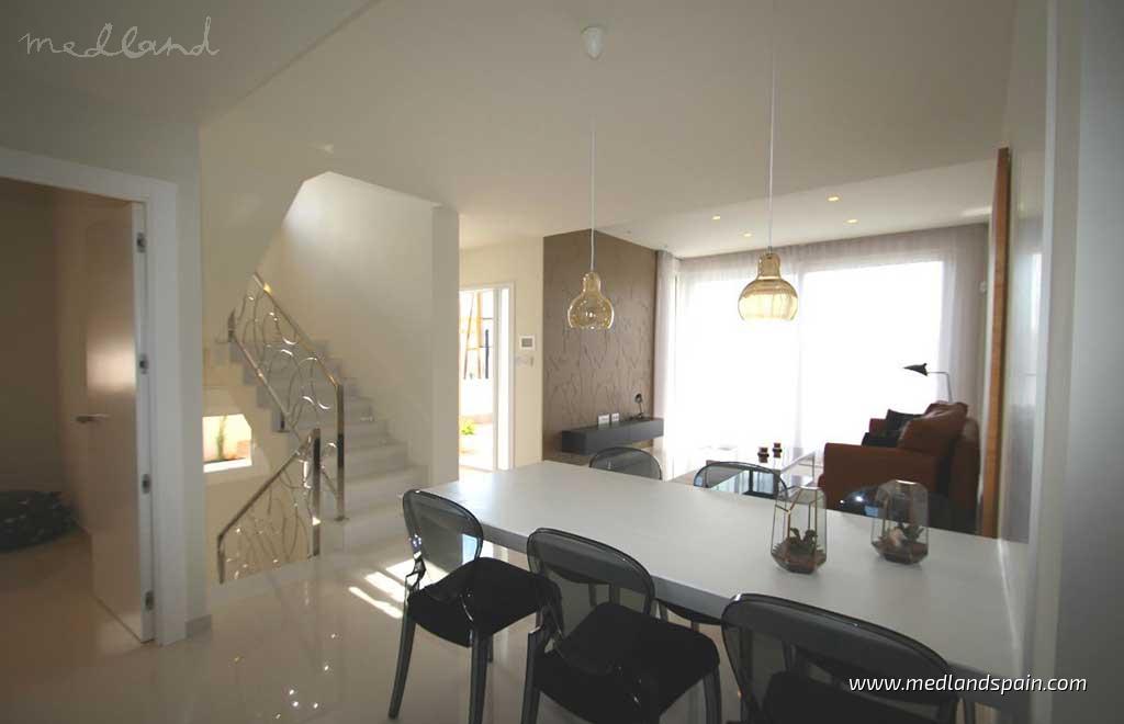 Huvila San Miguel de Salinas, Alicante, Espanja 4 makuuhuonetta, 134.8 m2 No. 65885