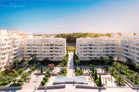 Apartment à Nueva Andalucia, Malaga, Espagne 4 chambres, 121 m2 No. 105118