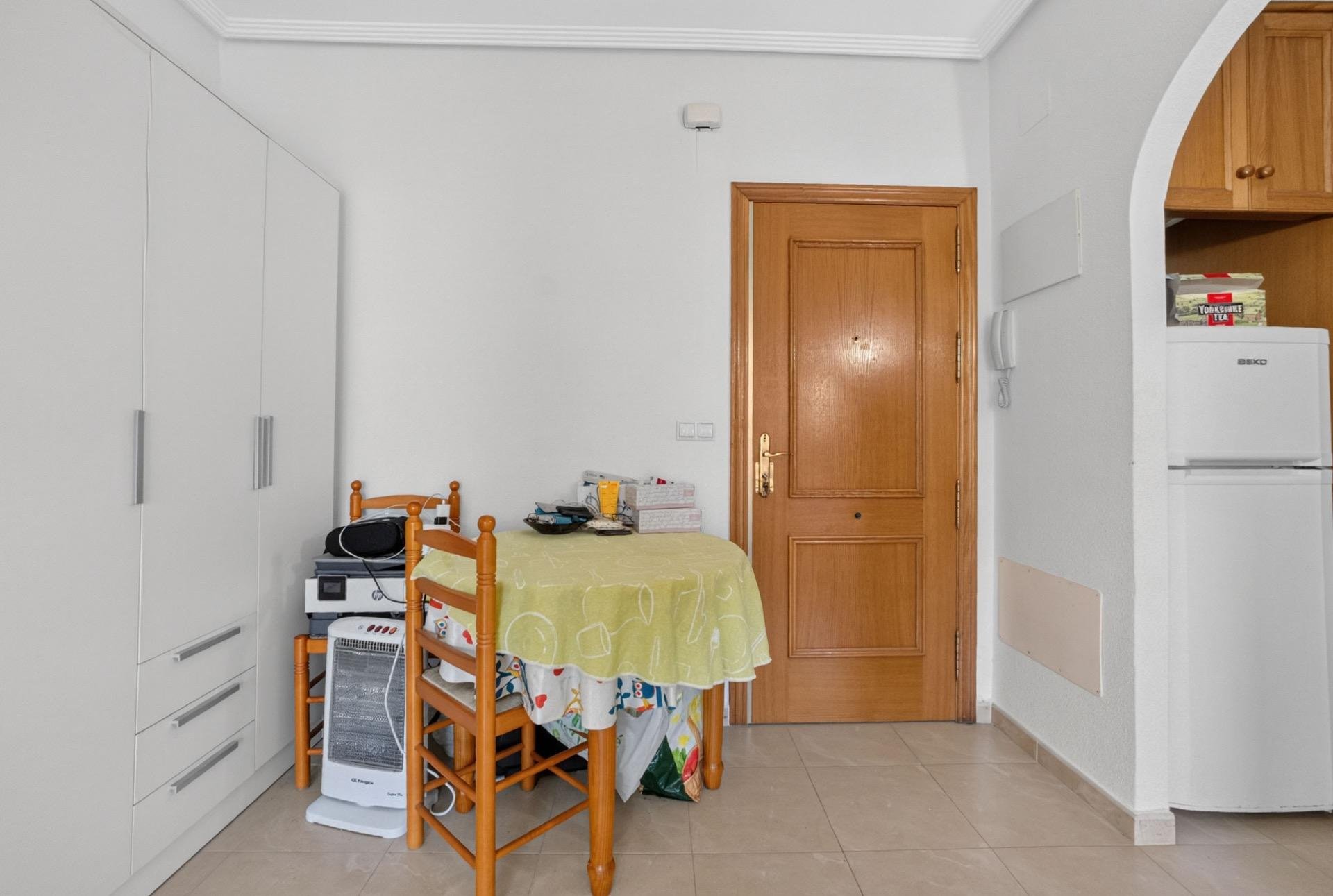 Huoneisto Torrevieja, Alicante, Espanja 2 makuuhuonetta, 58 m2 No. 190014